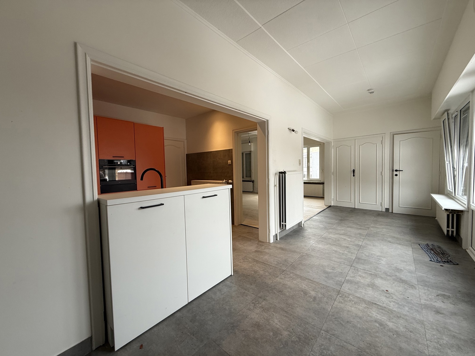 Ruime woning met tuin nabij centrum Mol - foto 4