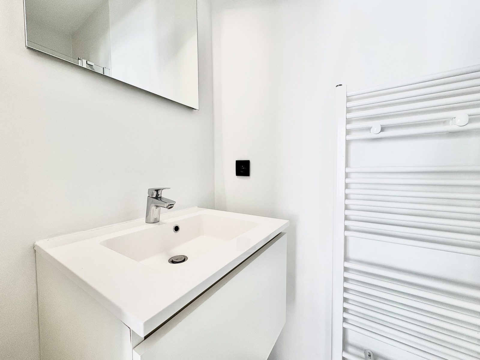 Apartment for rent in Schaerbeek with 1 bedroom - photo 4