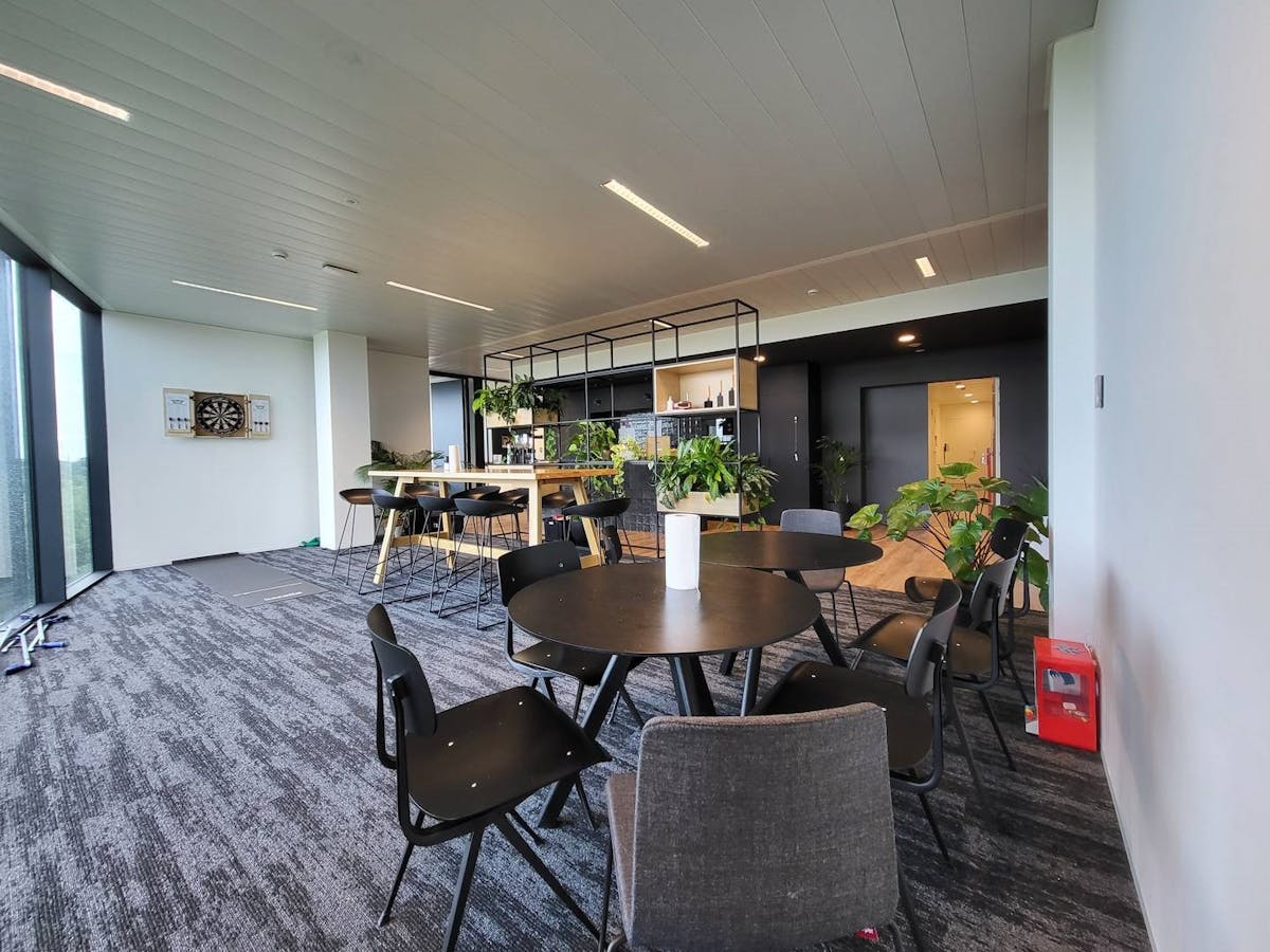 Offices to rent near Expo in Ghent - photo 2