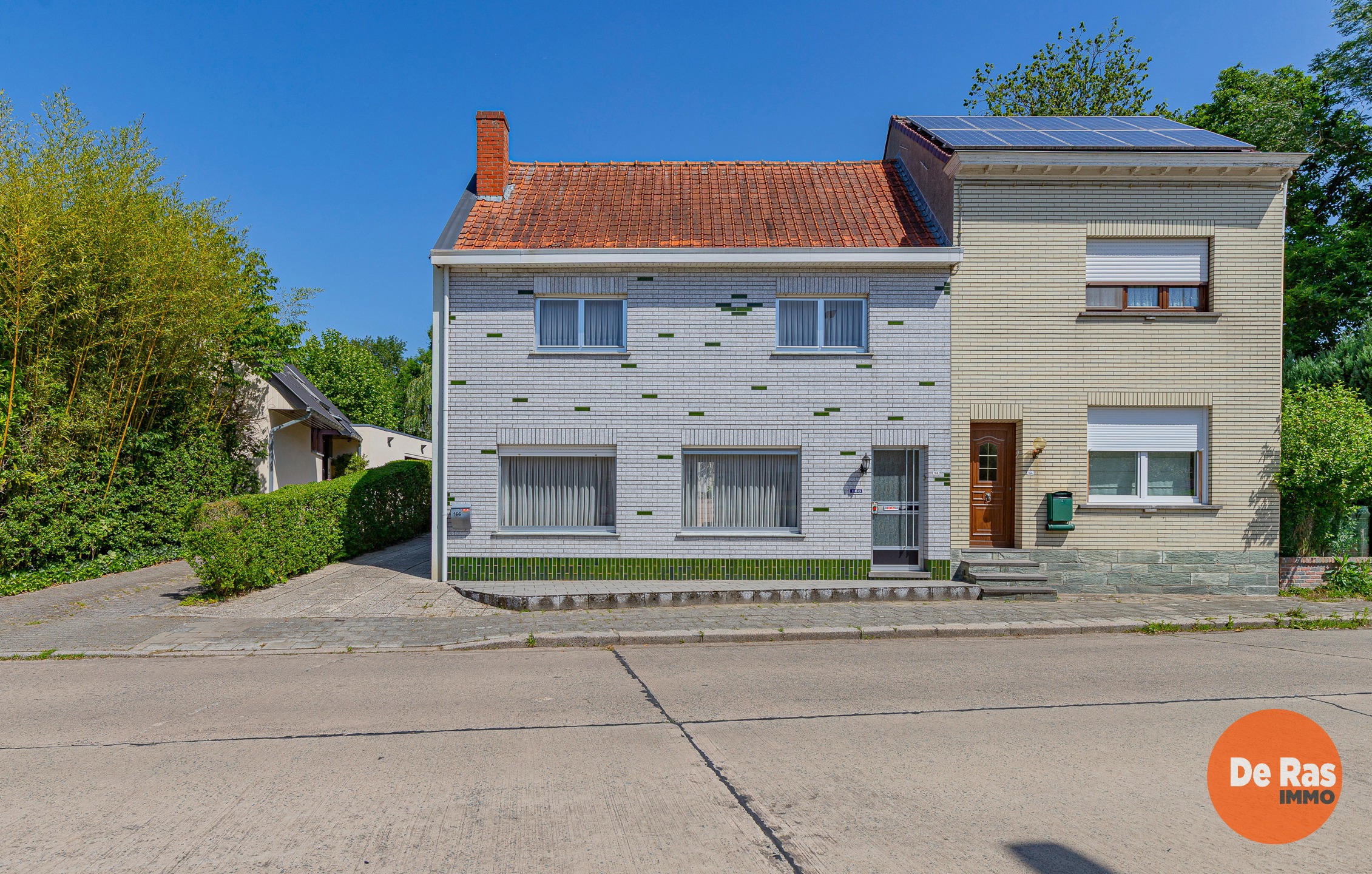 House for sale in Merelbeke-Melle with 4 bedrooms - photo 1