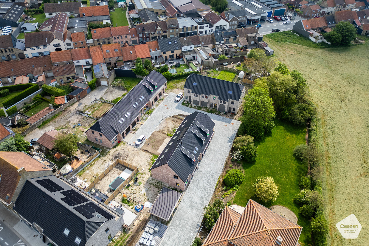 Hedendaagse gezinswoningen in het landelijke Pervijze - foto 4