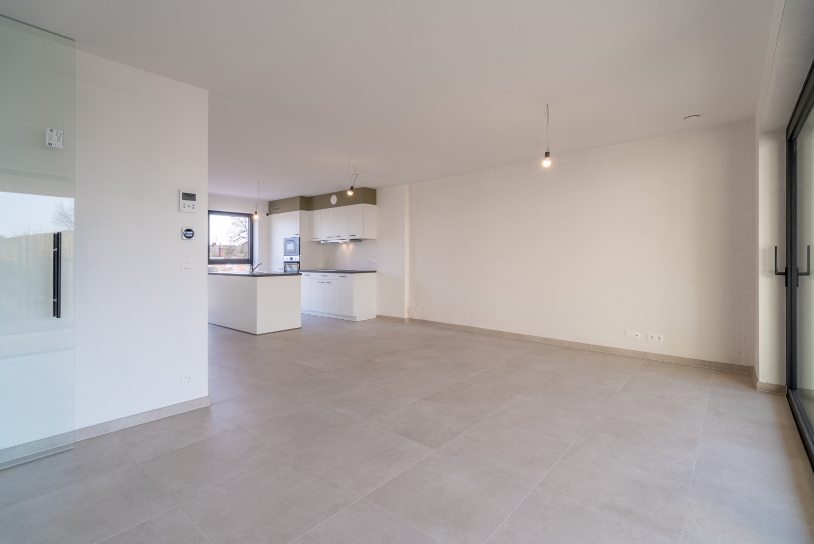 Energiezuinig nieuwbouwappartement met 1 slaapkamer en terras op de eerste verdieping, in Residentie Escautval. - foto 3