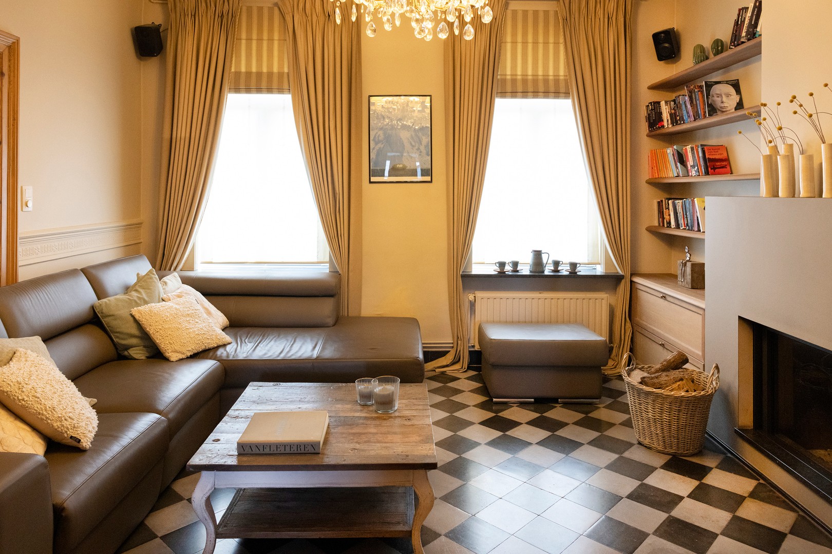 Karaktervolle woning met 4 kamers en gezellige binnentuin. - foto 4