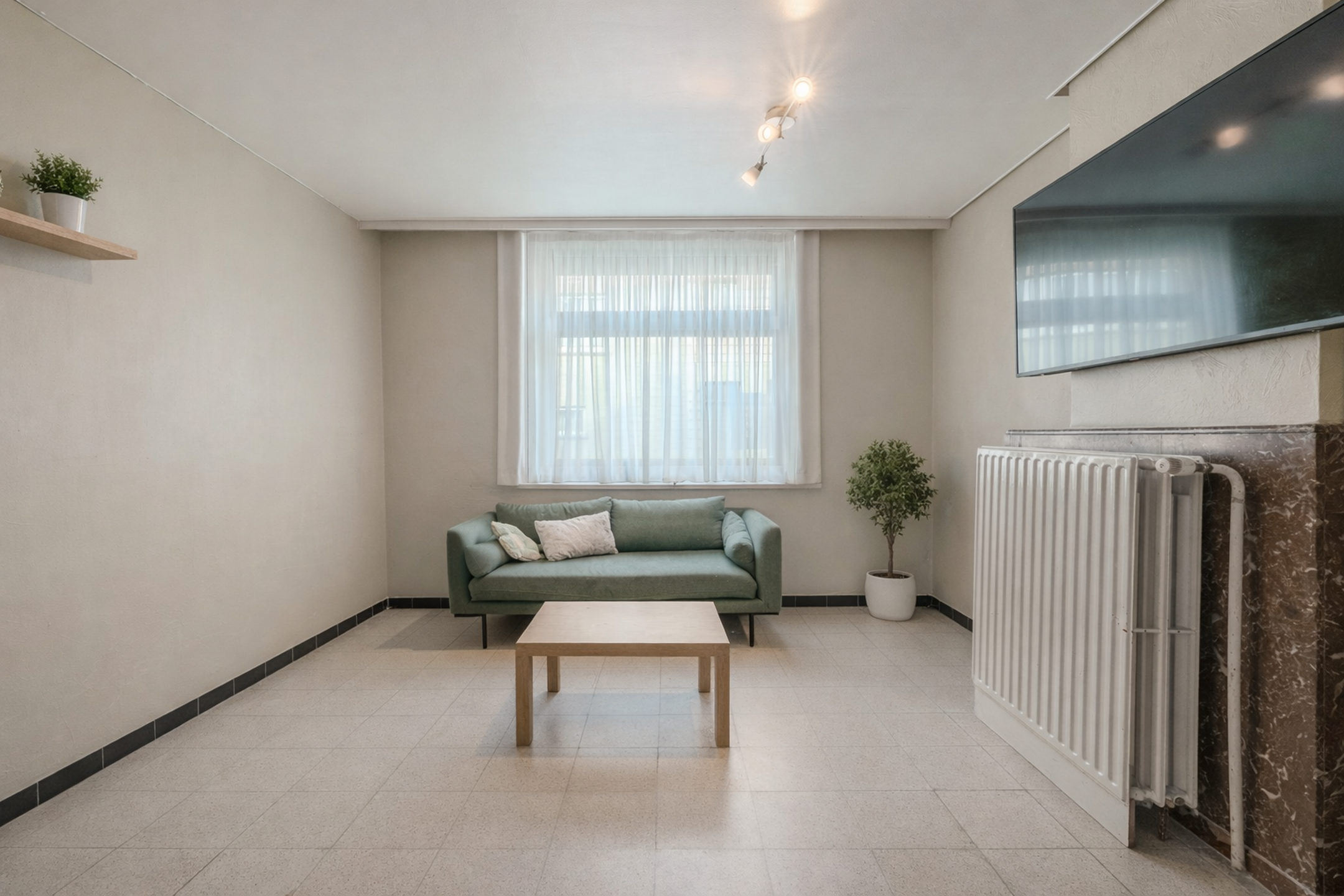 Zeer ruime statige woning met uitzonderlijk potentieel! - foto 5