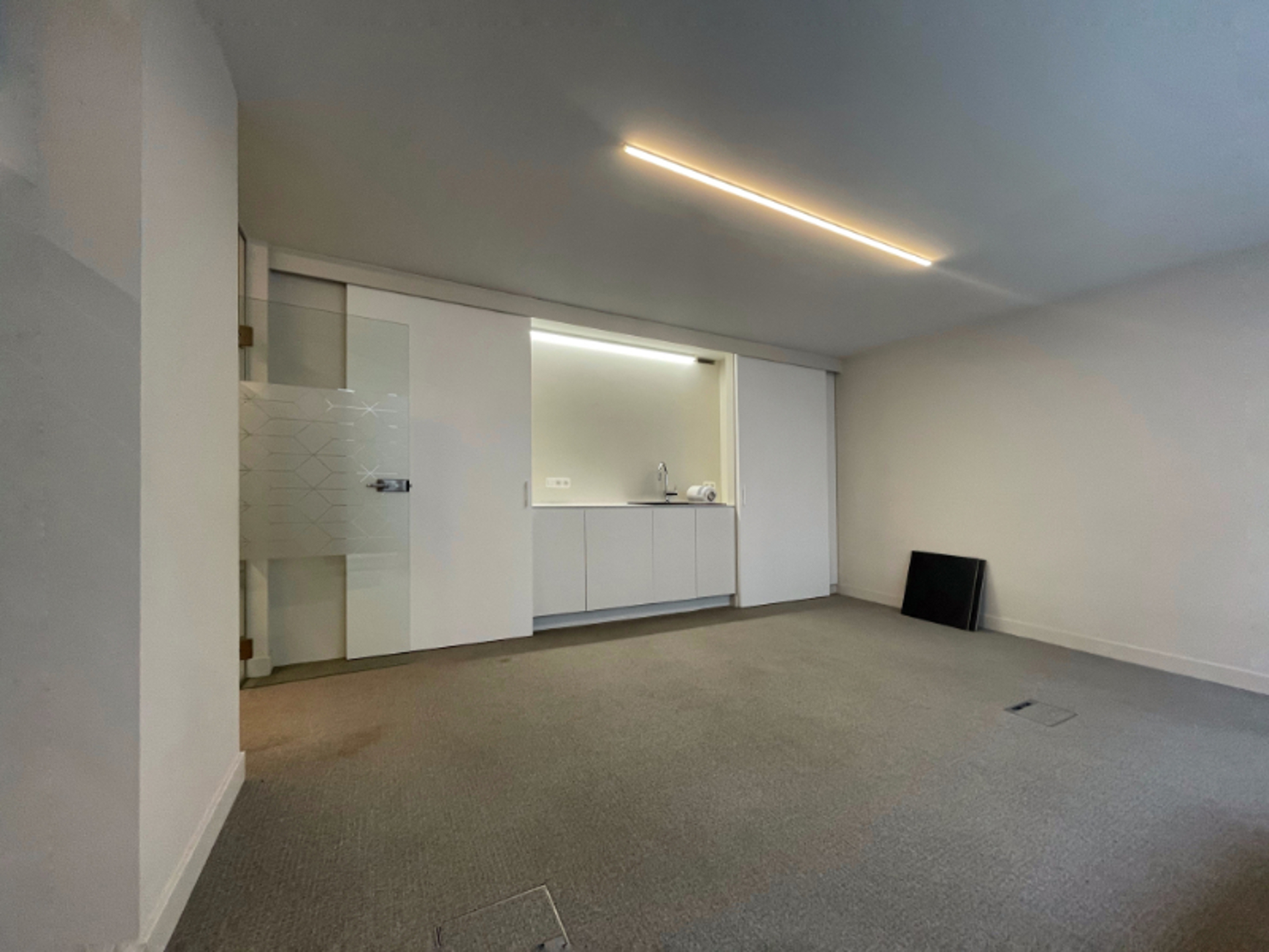 Commercial à louer à Bruxelles - photo 3