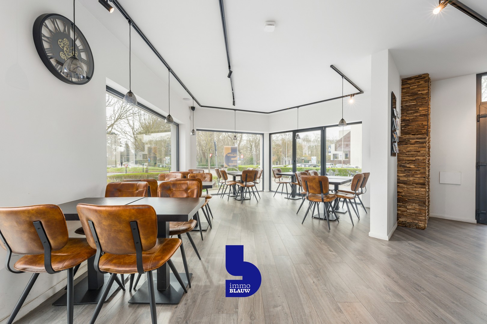 Toplocatie: Handelspand met garage en ruim appartement boven - foto 5