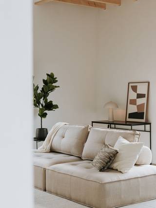 Op de Vremdesesteenweg 35 te Boechout bevindt zich deze energiezuinige nieuwbouwwoning, ideaal gelegen vlakbij het dorpscentrum en...