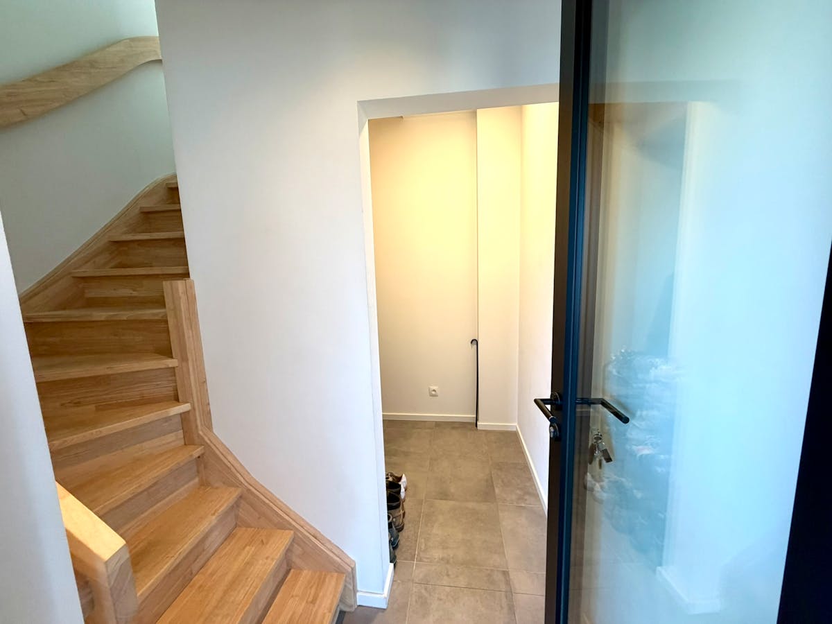 FOR RENT: Trendy and cozy apartment with terrace - photo 3