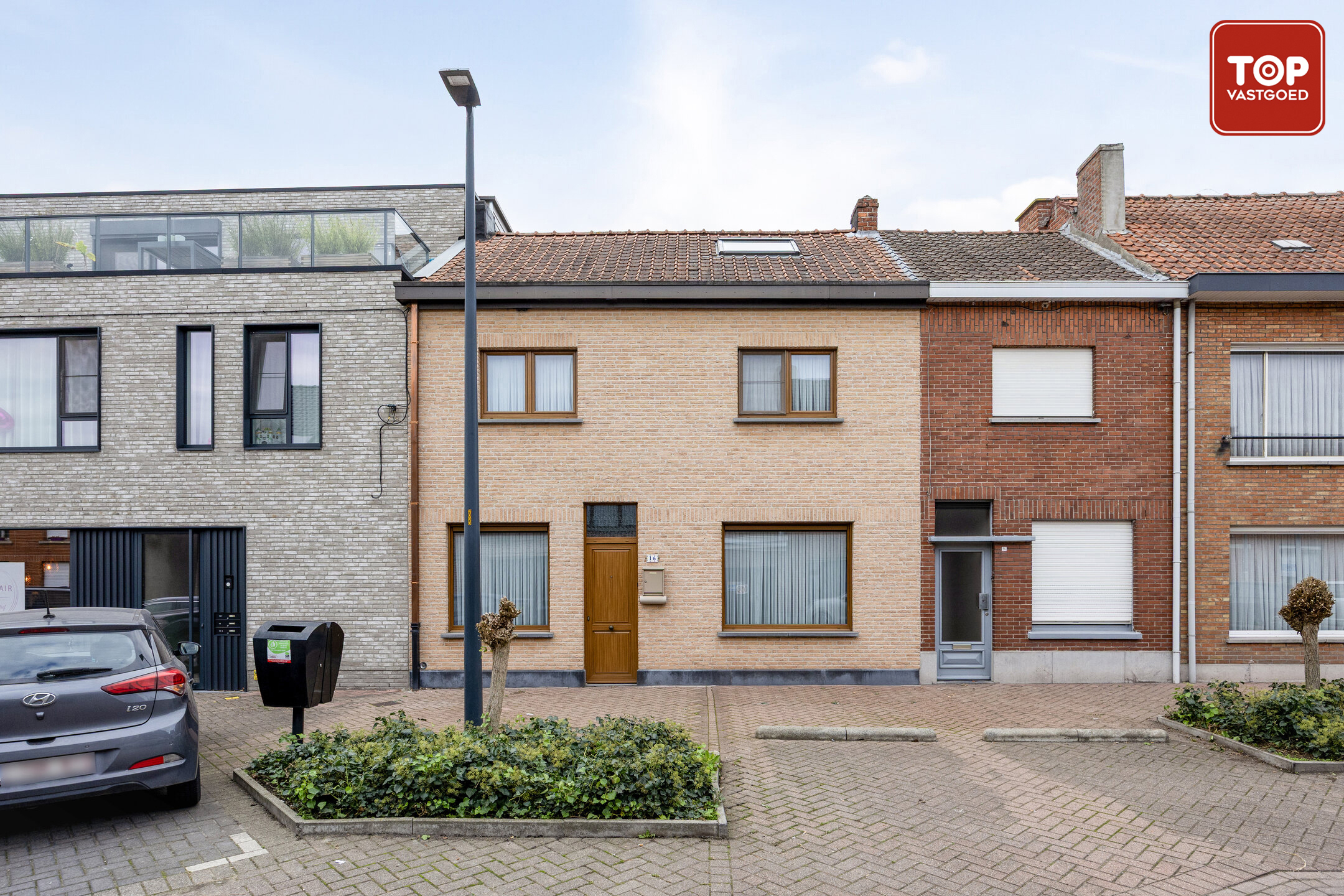 Instapklare woning met 3 slaapkamers en garage.  - foto 2
