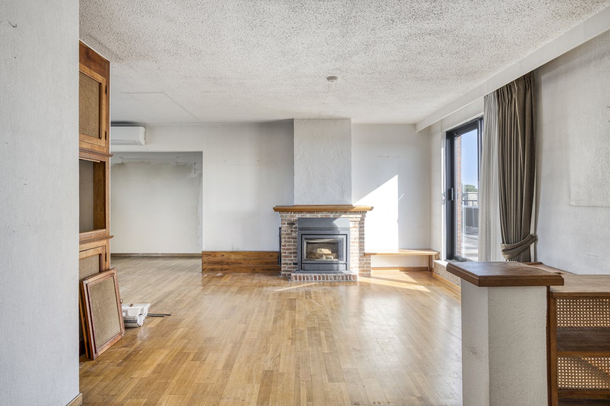 Spacious roof apartment with large terrace for sale in Schoten - photo 2