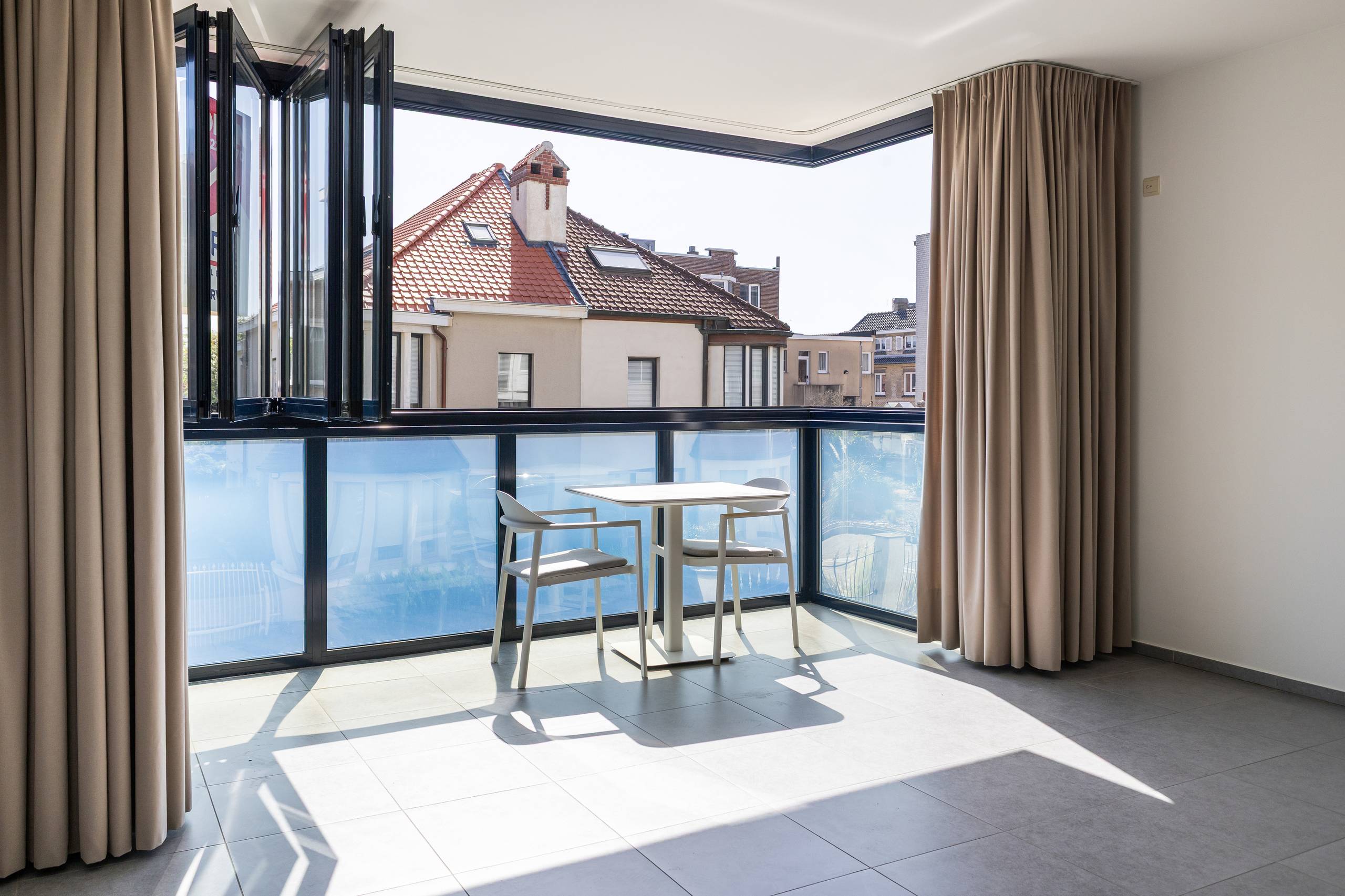 Instapklaar 2-slaapkamerappartement te koop in De Panne! - foto 4