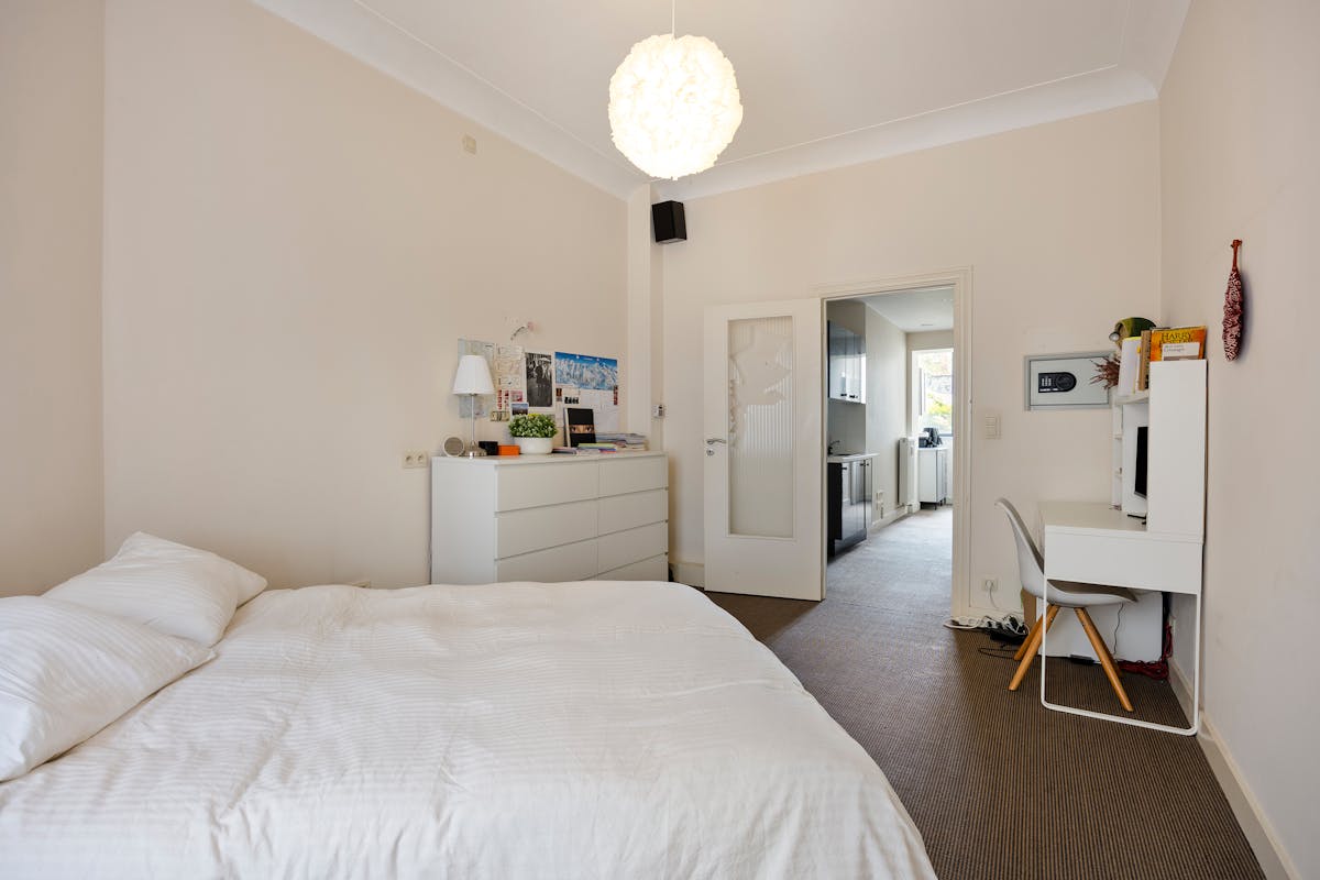 For sale: studio in a prime location Molière &amp; Churchill - photo 4