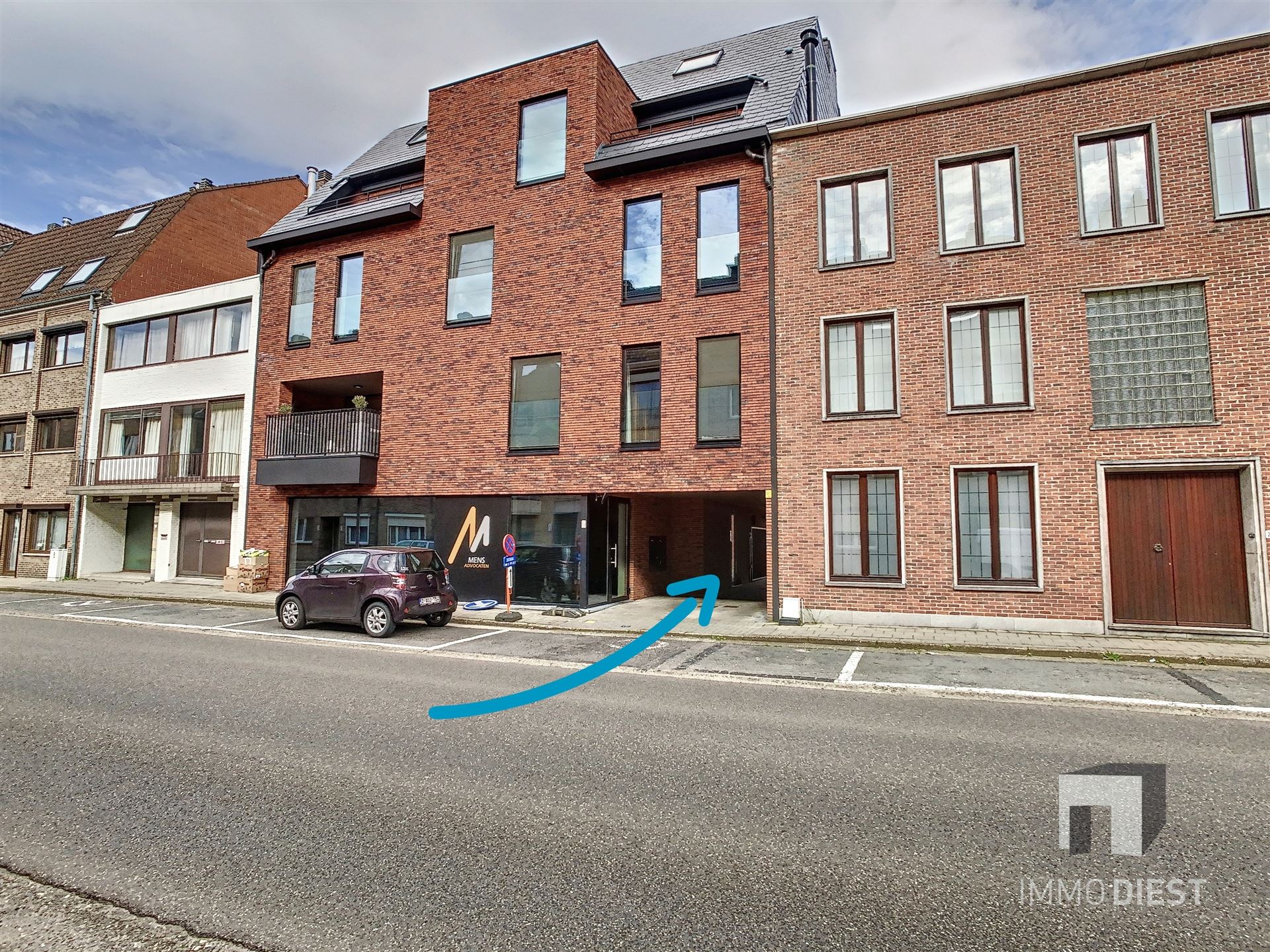 Afgesloten autostaanplaats centrum Tessenderlo - foto 3