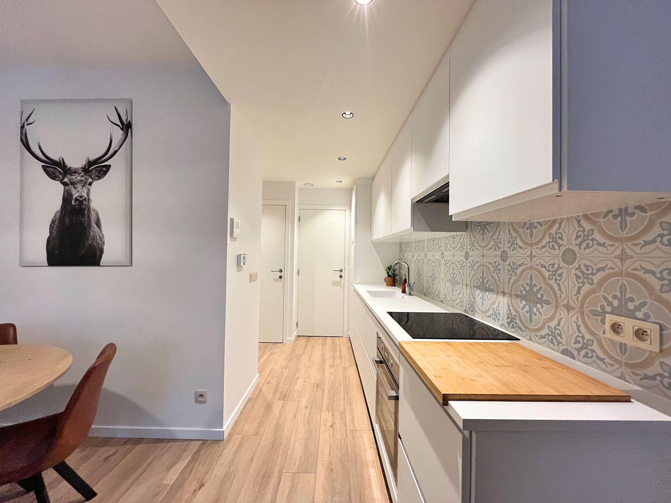 Knap gelijkvloers appartement te Heist-centrum - foto 5