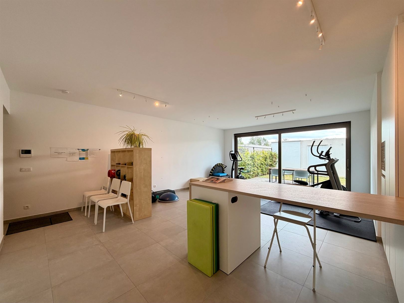 Recent gelijkvloers appartement met tuin in het gehucht Temse-Velle - foto 5