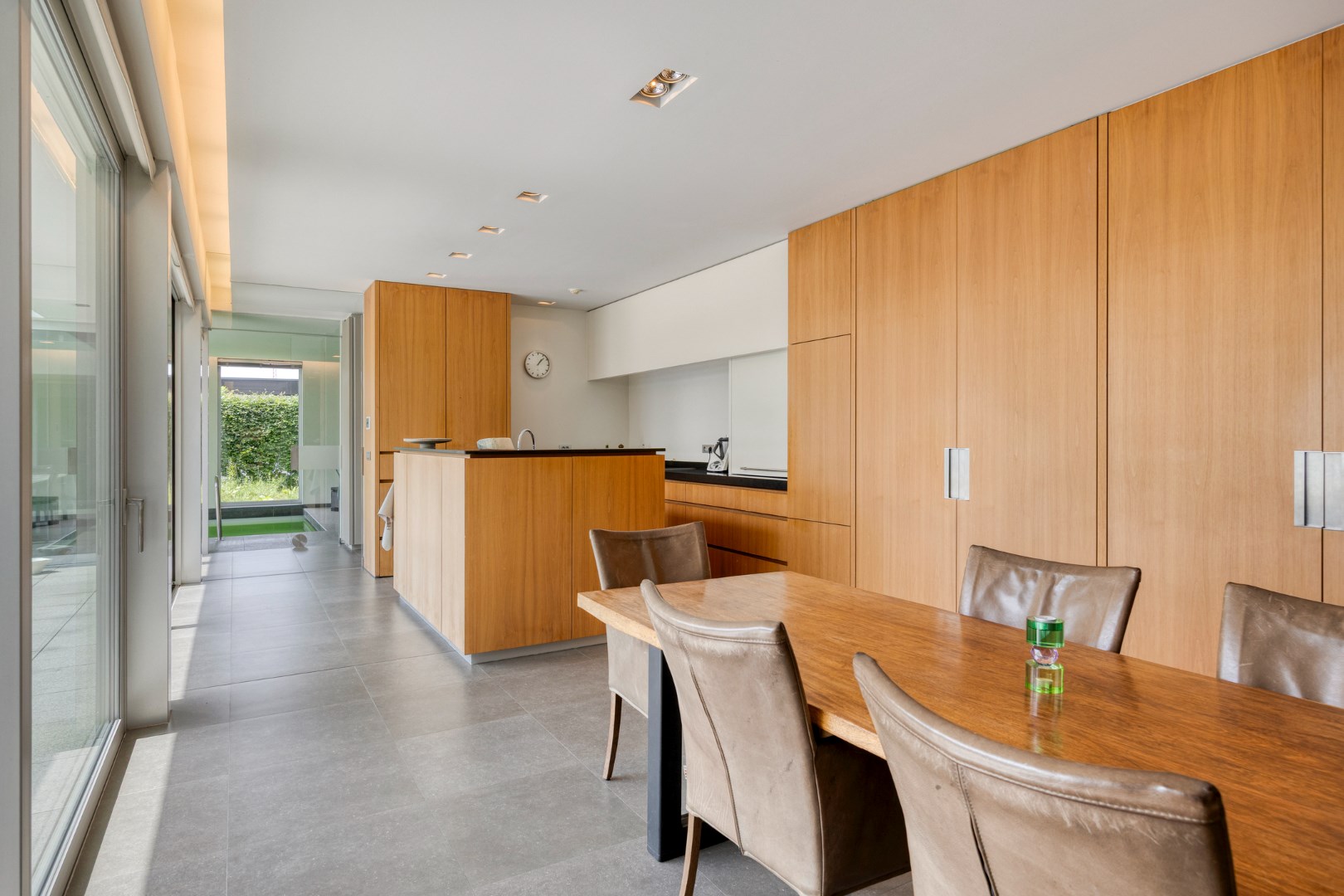 Unieke eigendom aan het exclusieve privé meer Miramar te Mol / Dessel ! - foto 4