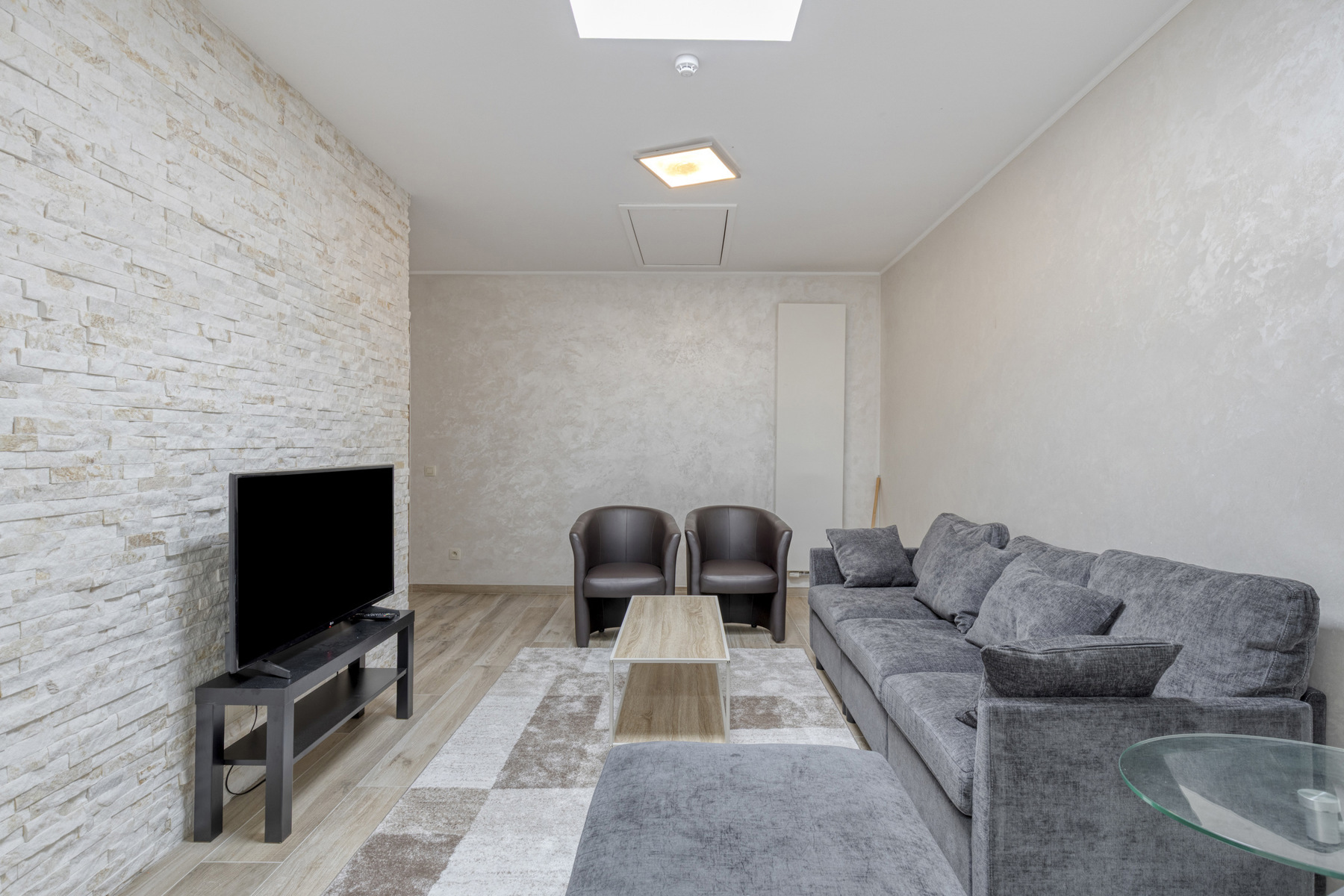 Gerenoveerd 1-slaapkamerappartement in centrum Vilvoorde - foto 2
