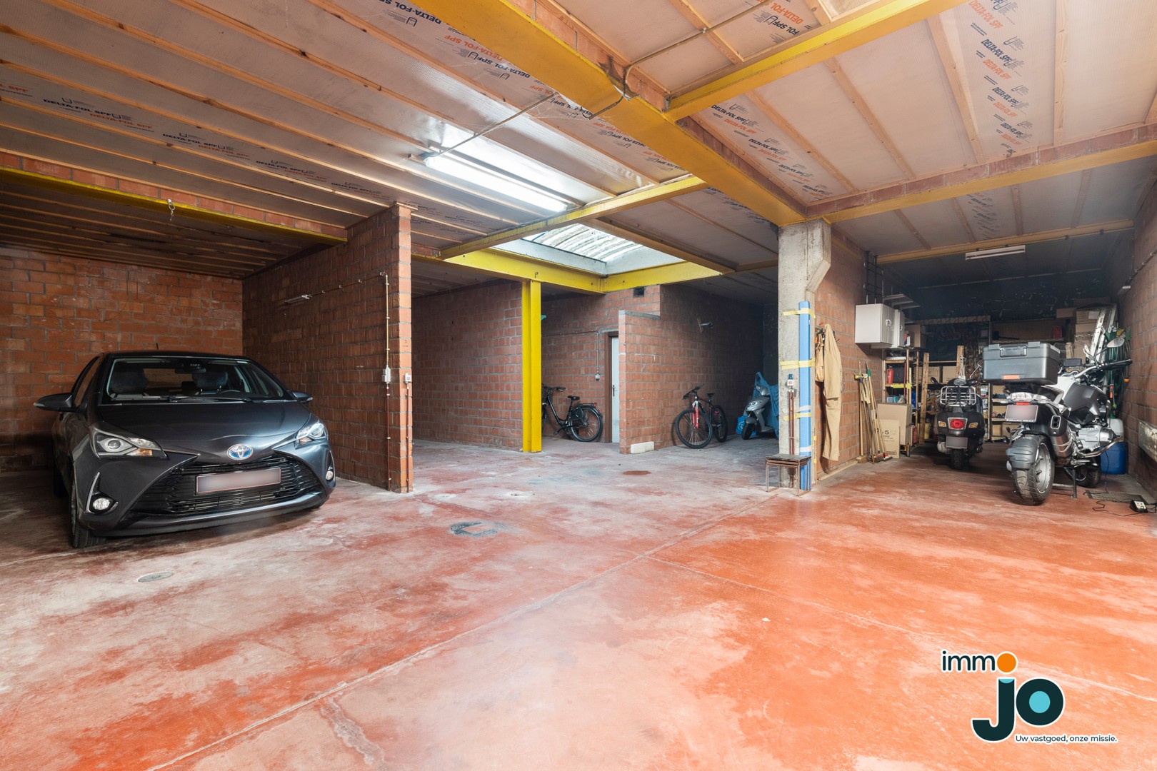 Handelsruimte te koop in hartje van Bredene ideaal als kantoor, winkel, salon (optioneel garagebox en ruime berging mee aan te kopen!) - foto 4