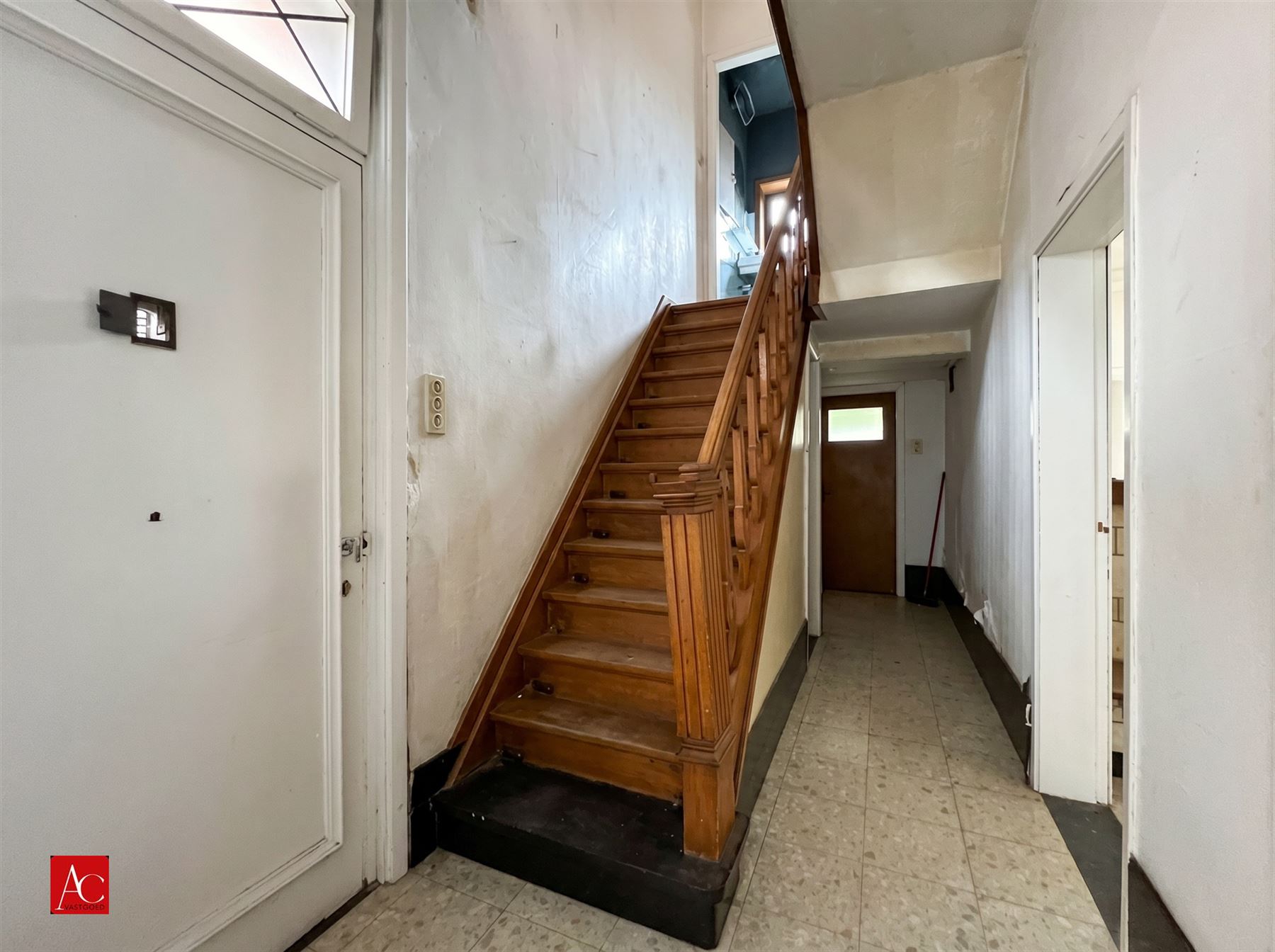 Degelijke renovatiewoning te Stekene - foto 4