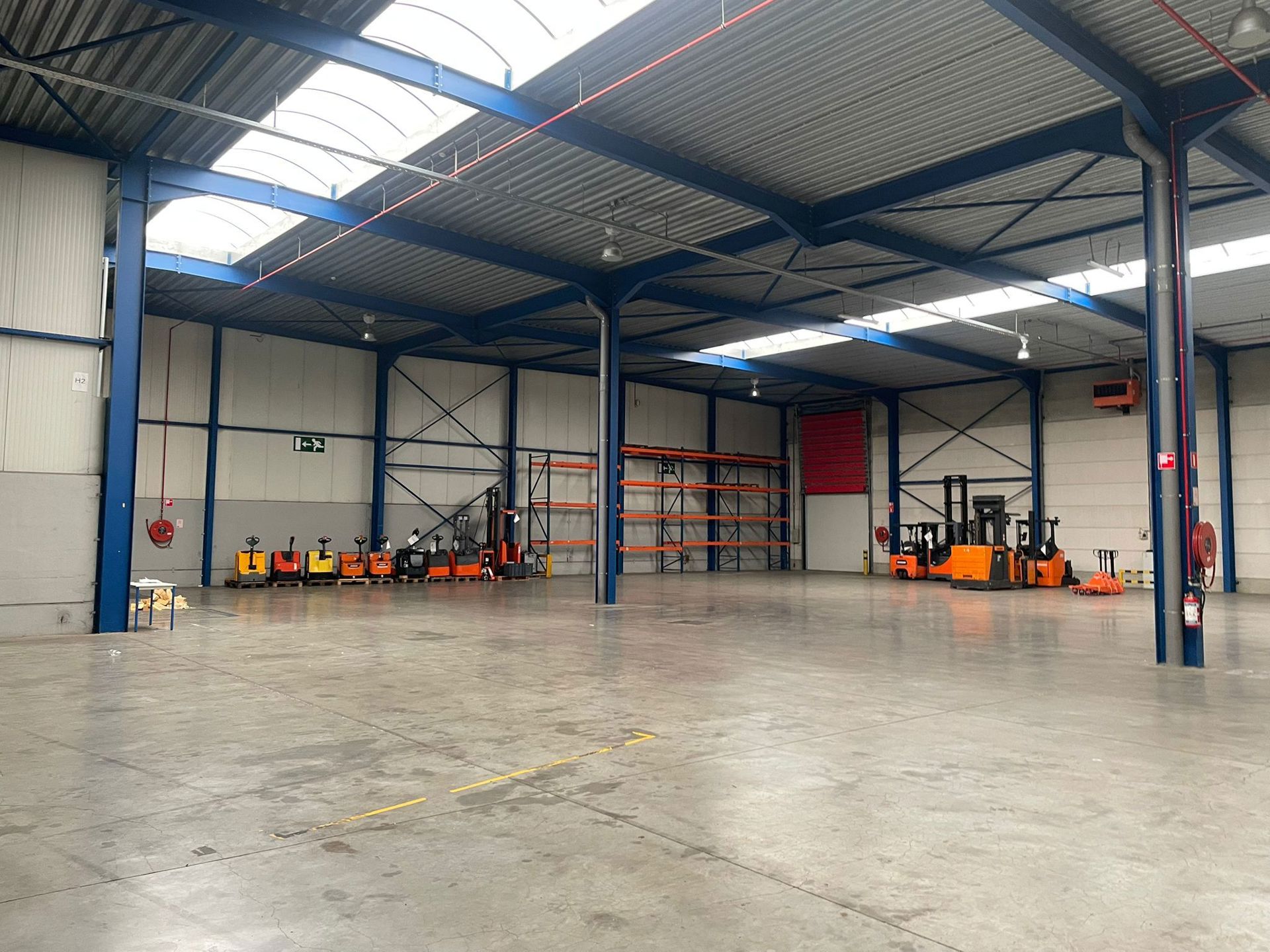 Commercial for rent in Sint-Niklaas - photo 5