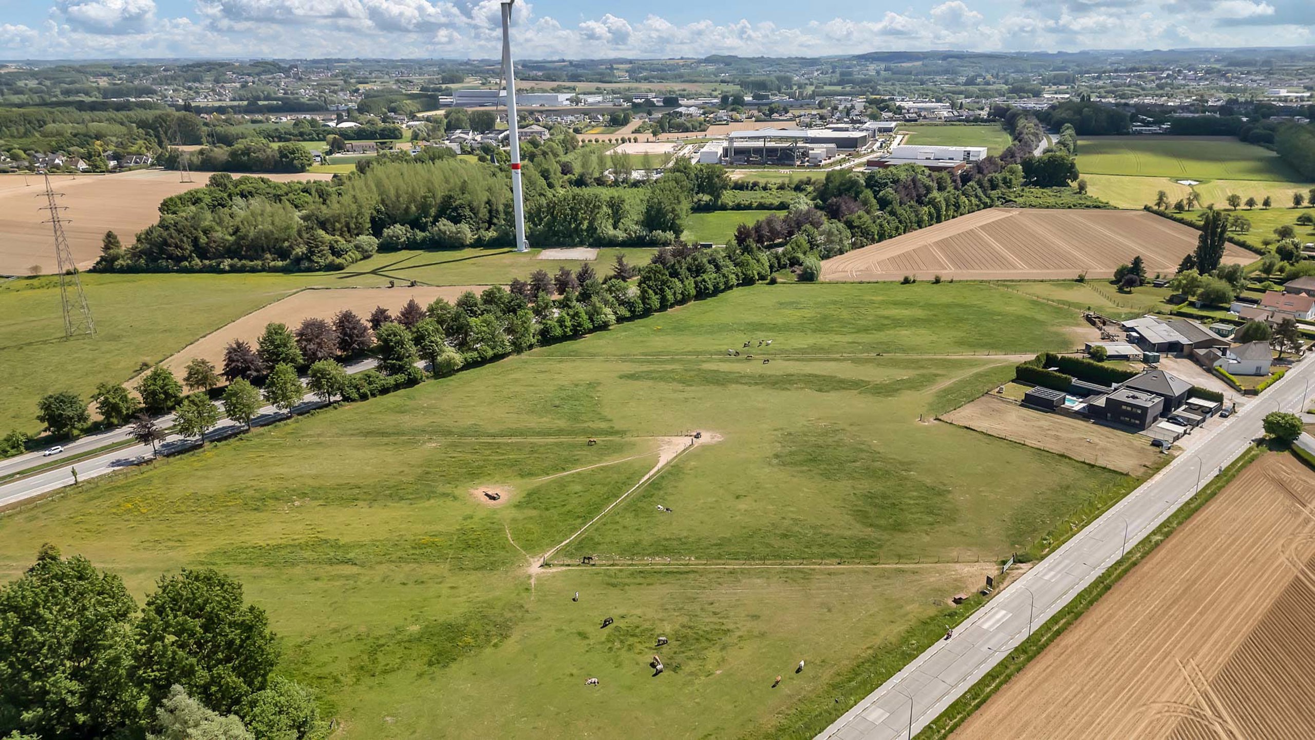 Unieke bouwgrond voor OB met weide  - foto 3
