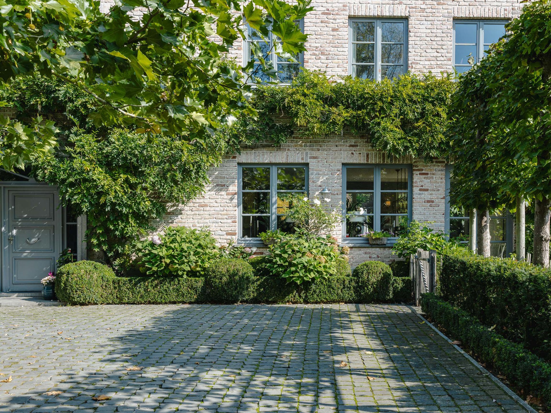 House for sale in Lasne-Chapelle-Saint-Lambert with 6 bedrooms - photo 3