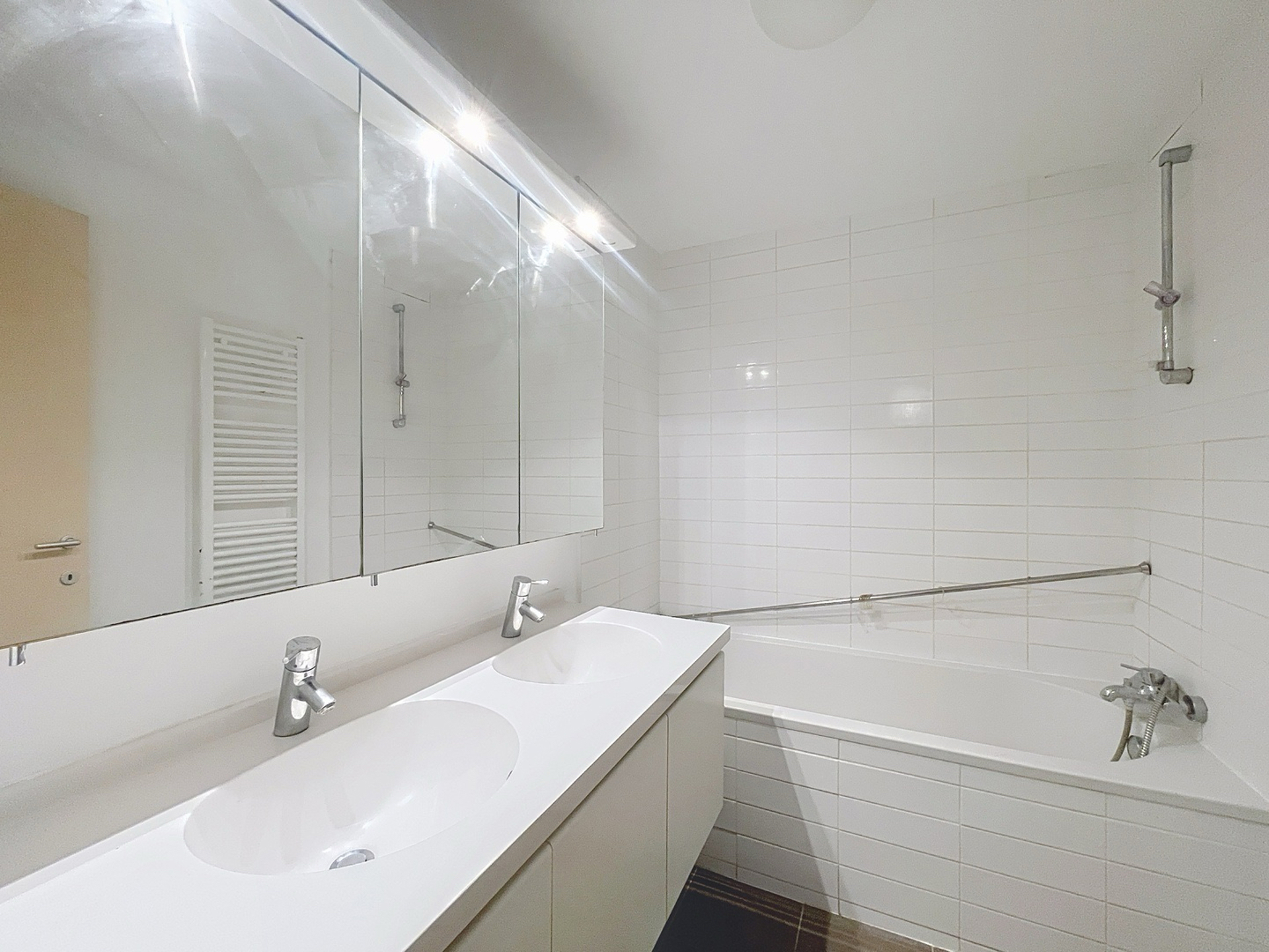 Apartment for rent in Woluwe-Saint-Lambert with 2 bedrooms - photo 2