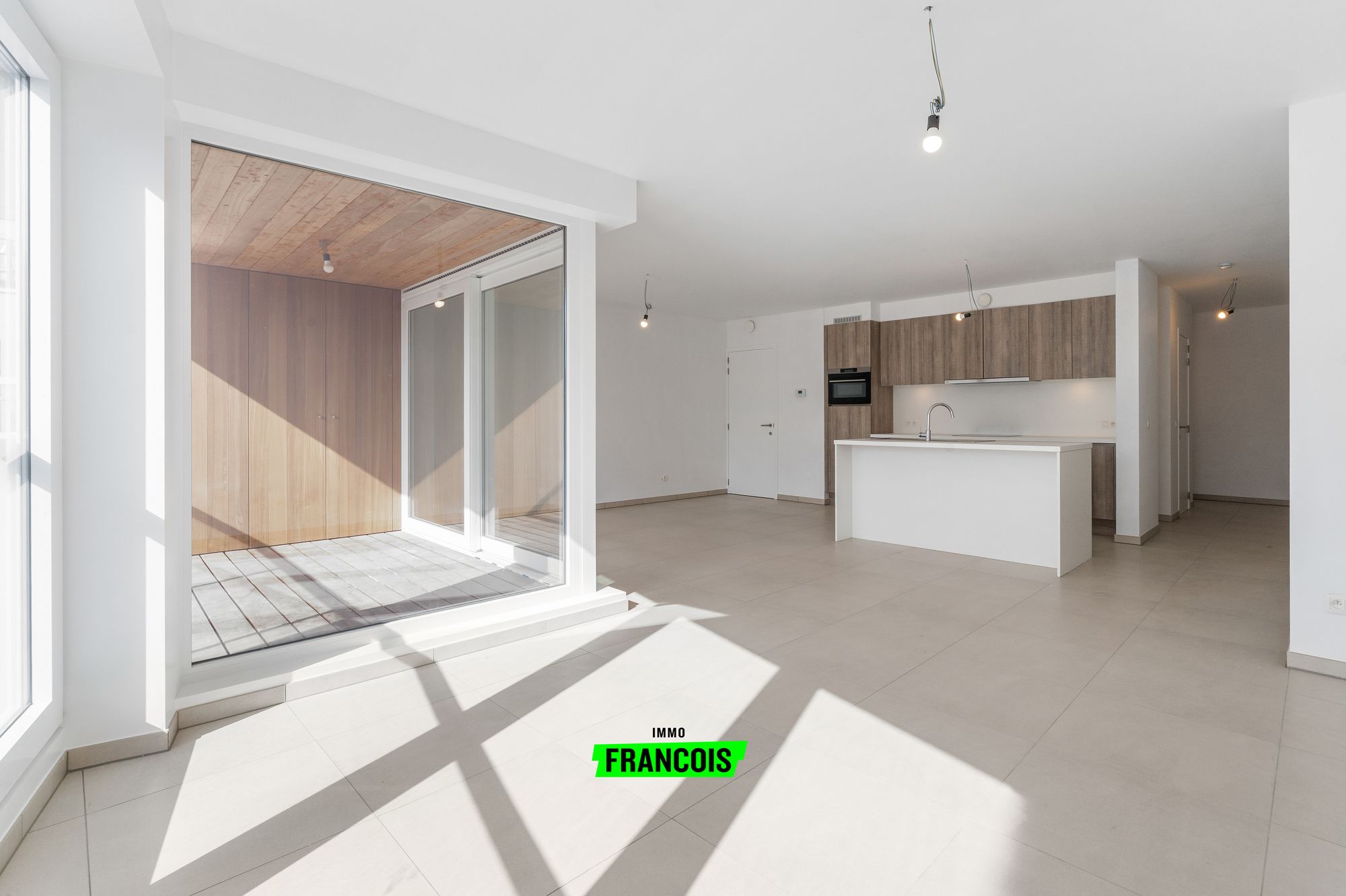 Modern en lichtrijk appartement met terras op topligging in Blankenberge 6% mogelijk - foto 2