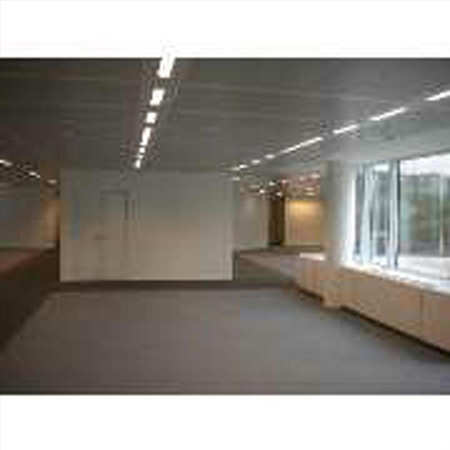 Garage te huur in Sint-Lambrechts-Woluwe - foto 4