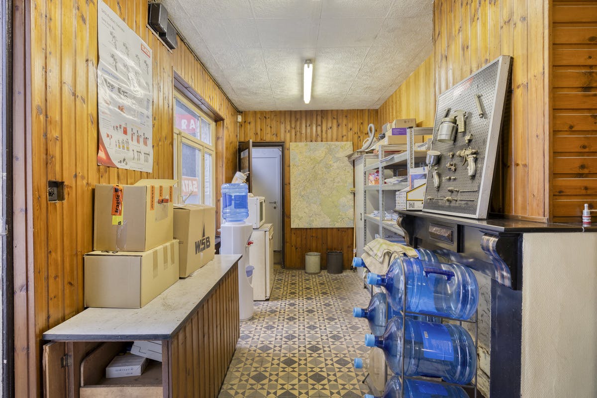 Investment property with renovation potential in Anderlecht - photo 5