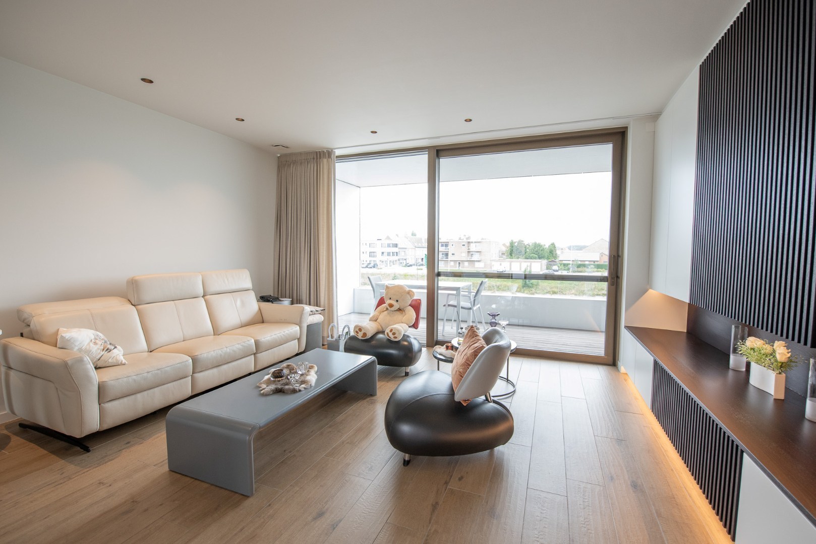 Luxueus appartement nabij de markt van Deinze. - foto 5