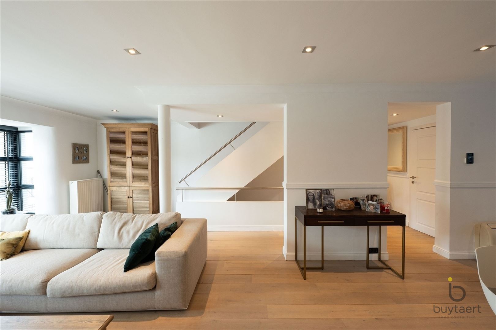 Véél ruimte, terras én tuin: lichtrijk 3 slaapkamer - triplex appartement in hartje Schilde! - foto 3