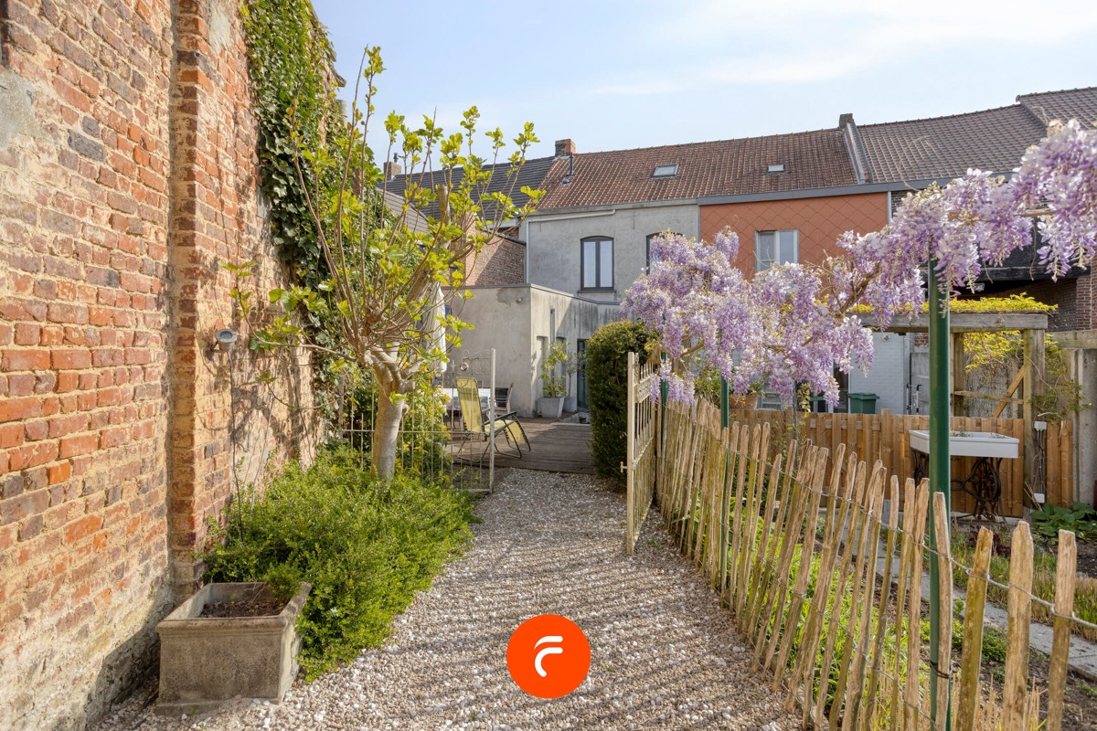 Verrassend ruime gezinswoning vlakbij het centrum van Lauwe - foto 2