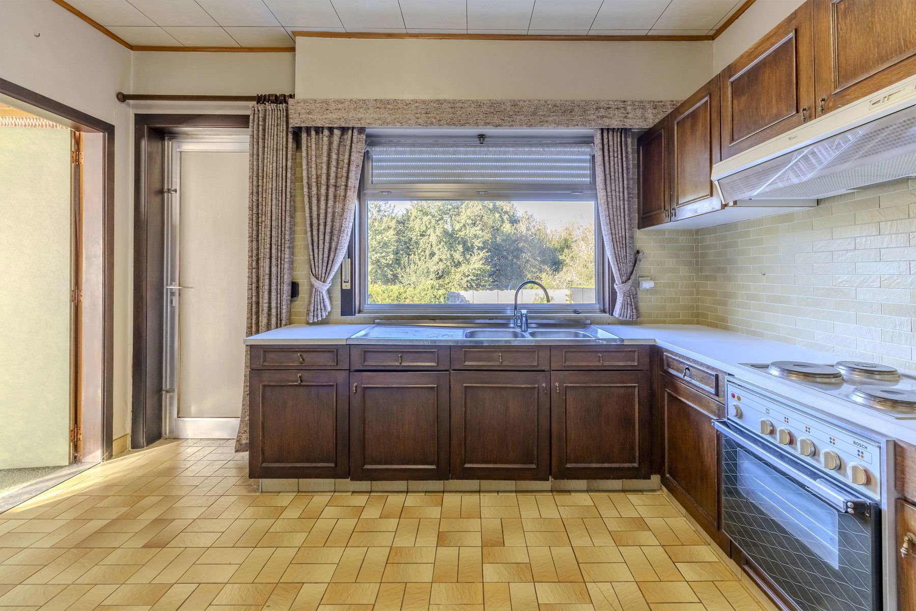 Te renoveren woning met 3 slpks en potentieel in Hulshout! - foto 5