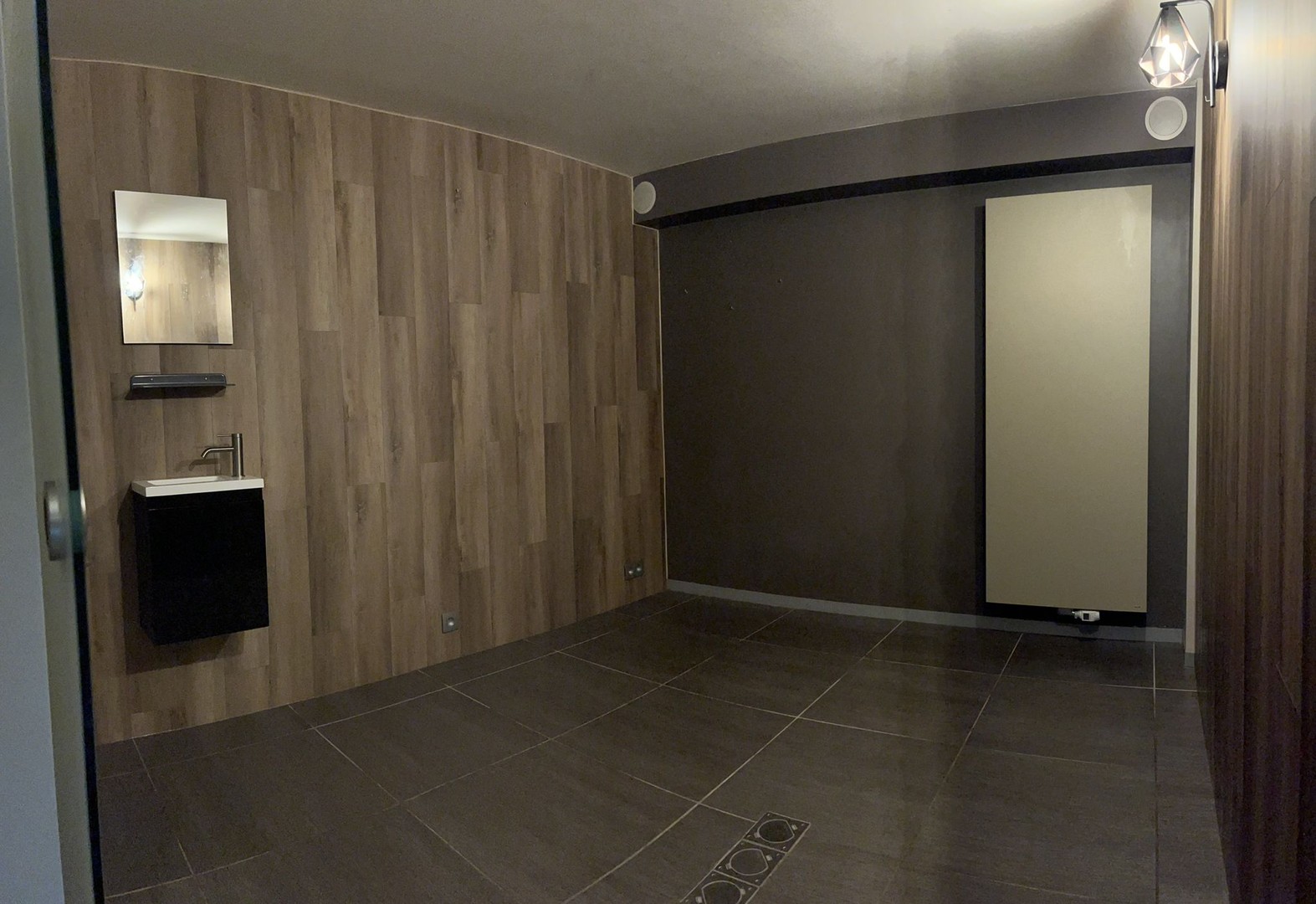 Praktijkruimte te huur in het centrum van Zwijndrecht - foto 4