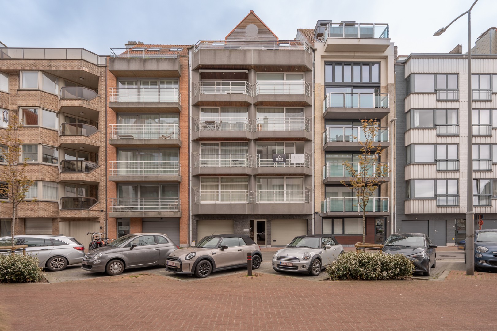 Appartement lumineux avec 2 chambres et un garage sur l'avenue Paul Parmentier - photo 1