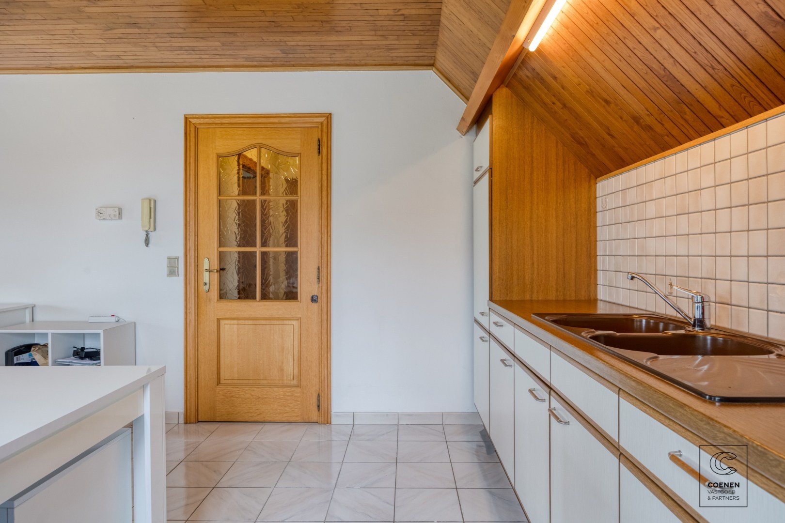 Charmant éénslaapkamerappartement in centrum Ranst! - foto 5