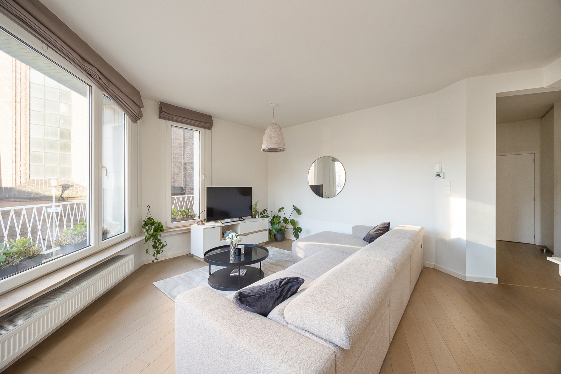 Lichtrijk en instapklaar hoekappartement op toplocatie - foto 2