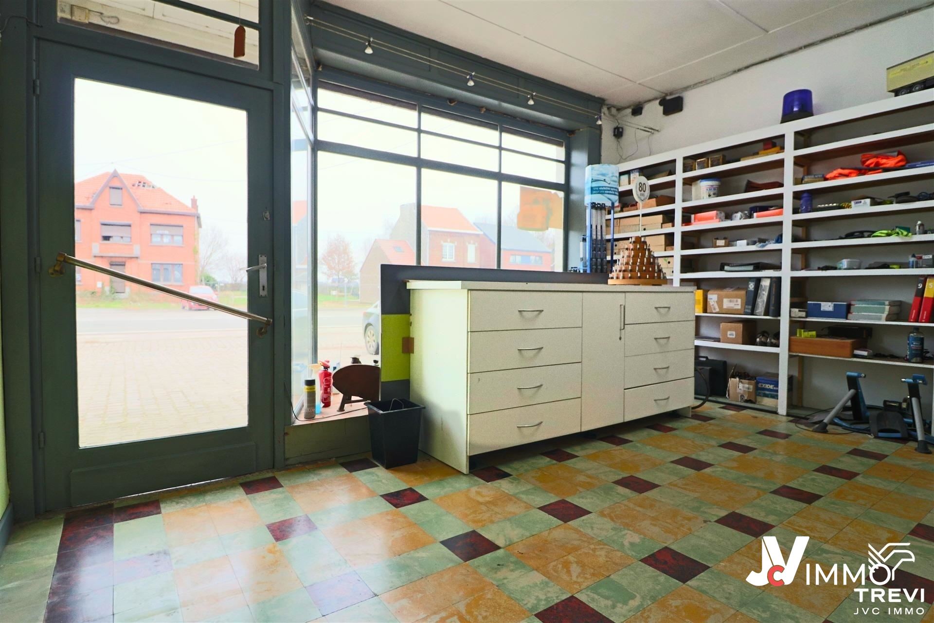 Commercieel te koop in Oreye met 2 slaapkamers - foto 3