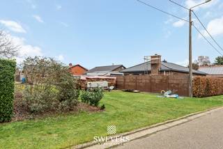 Interesse? Meer informatie op www.SWEVERS.be. - Deze bouwgrond voor open bebouwing ligt in het rustige en vlot bereikbare Eversel...