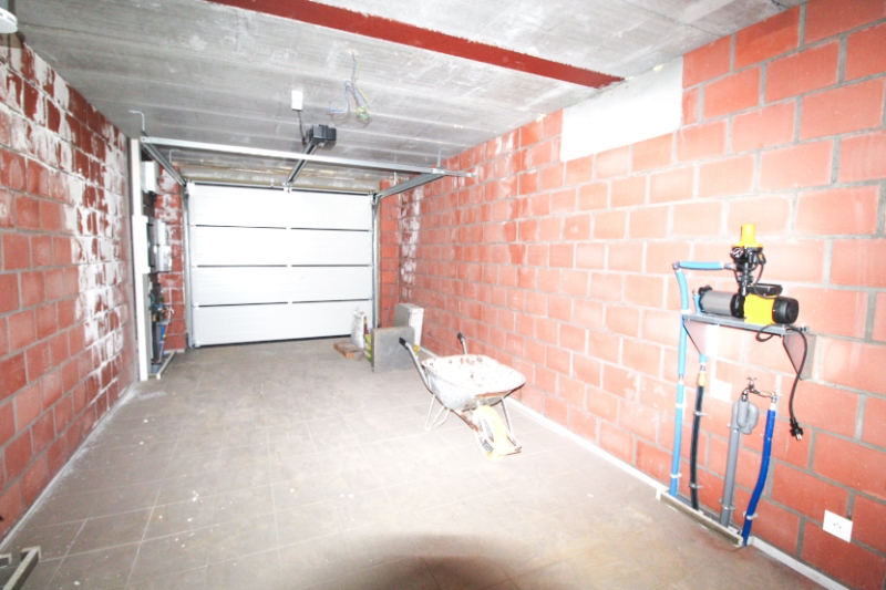 Ruime halfopen nieuwbouwwoning te Roeselare - foto 5