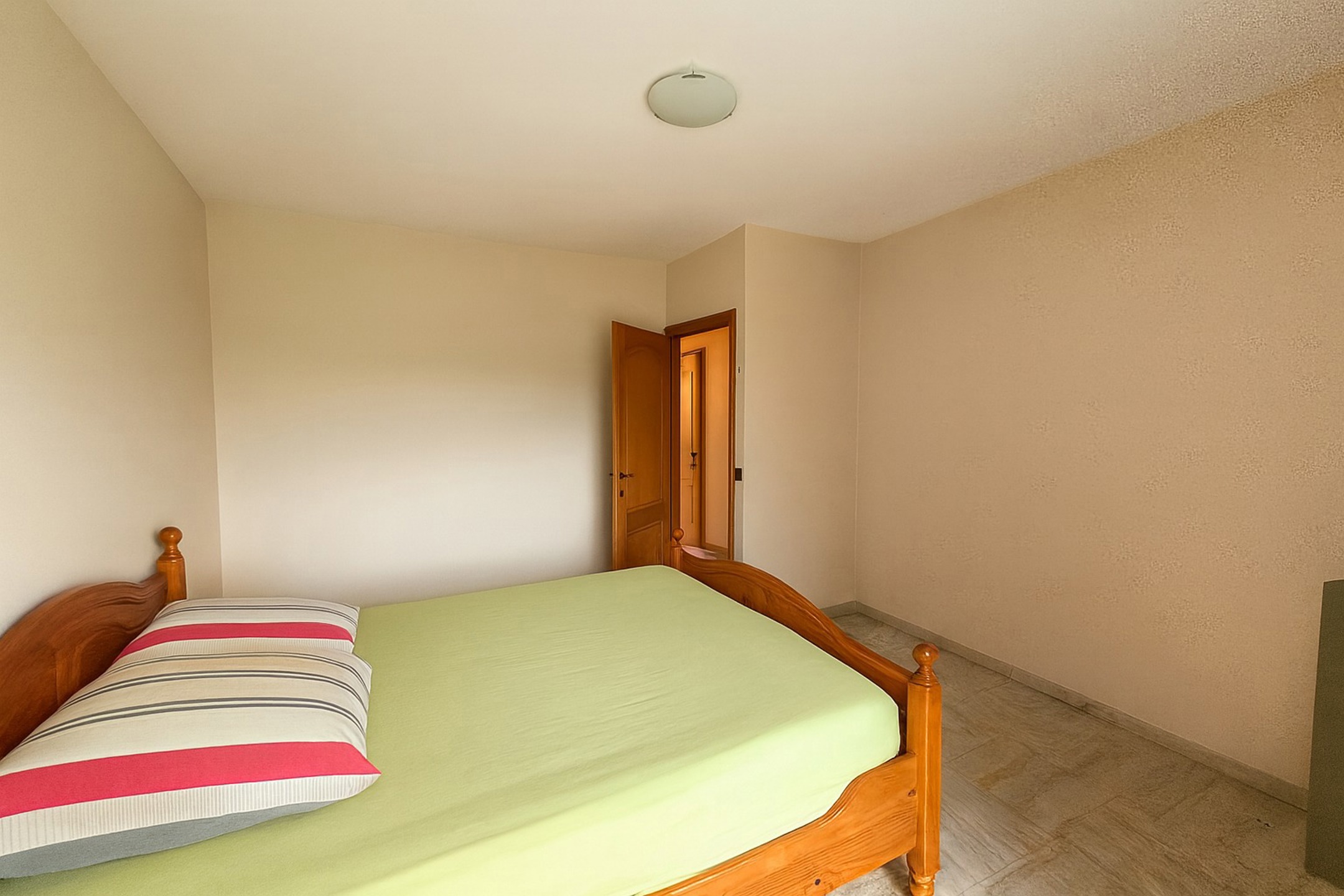 Appartement aan de MARKT met 2 slaapkamers en terras.  - foto 5