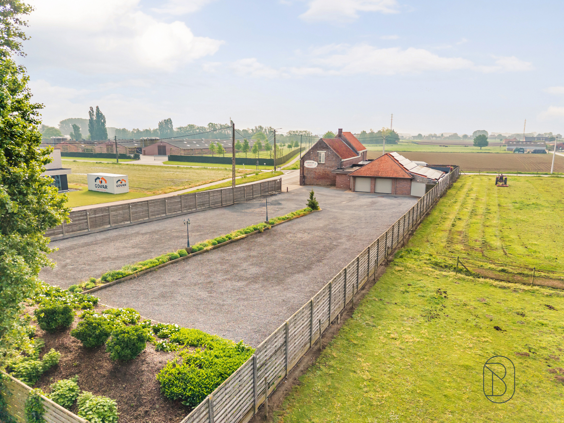 Topgelegen horecazaak met parking, en woonst - foto 5