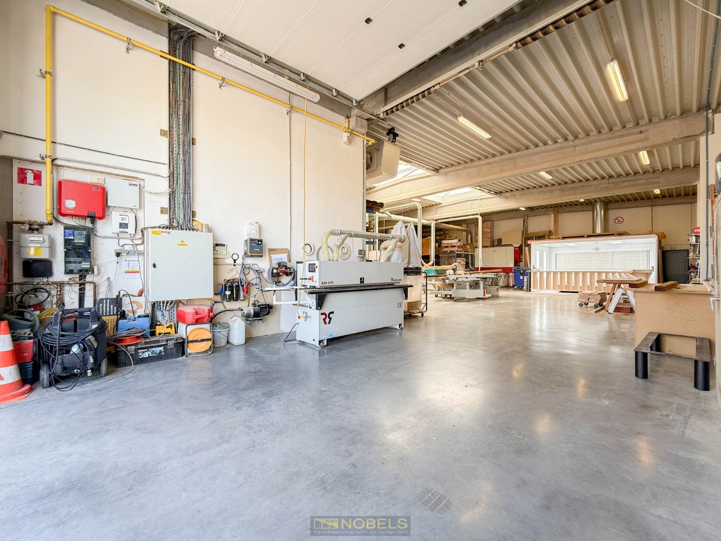 Overname, recente KMO-unit met loft en parking in Lierde - foto 3