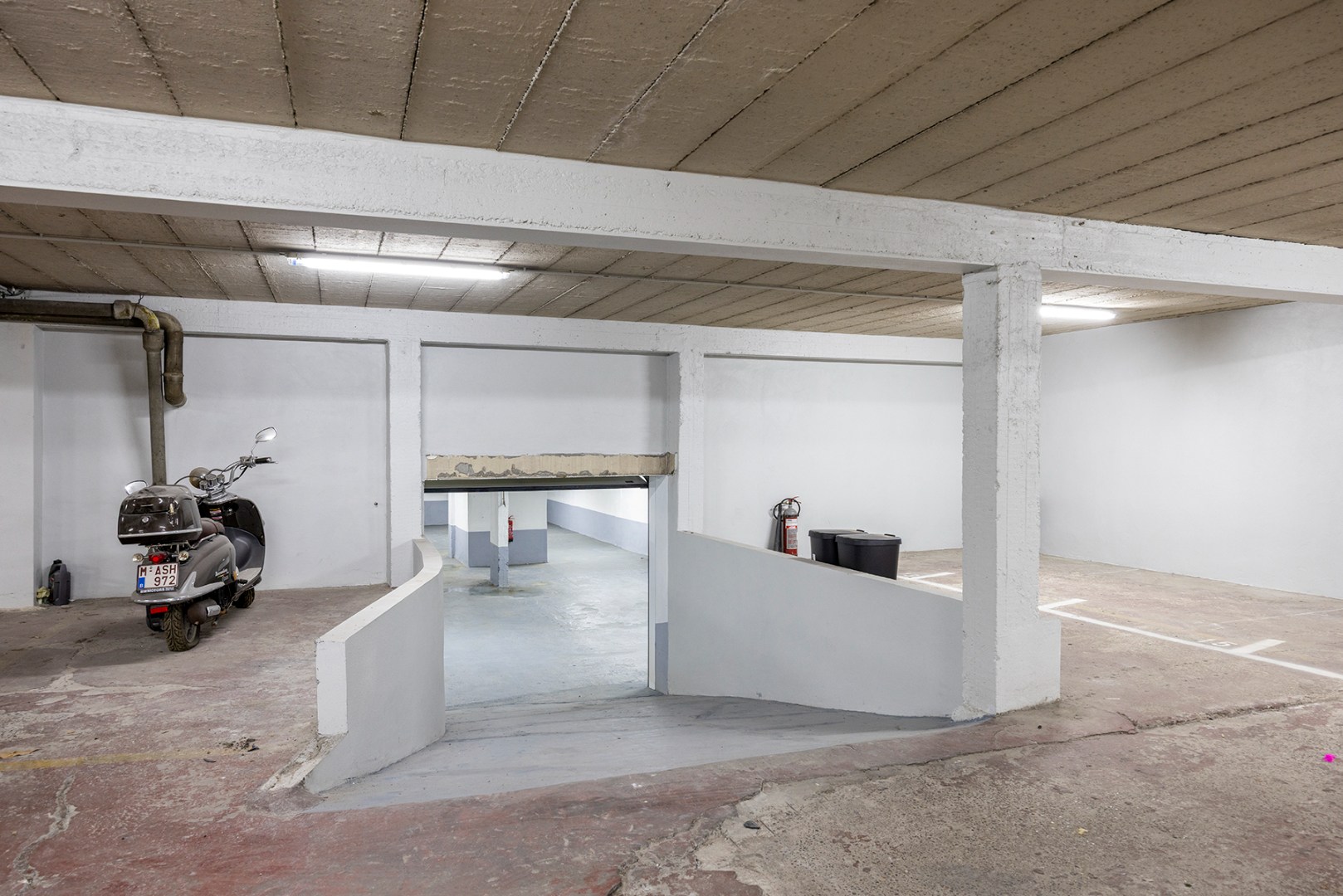 Garage voor 8 wagens te huur in centrum Antwerpen - foto 5