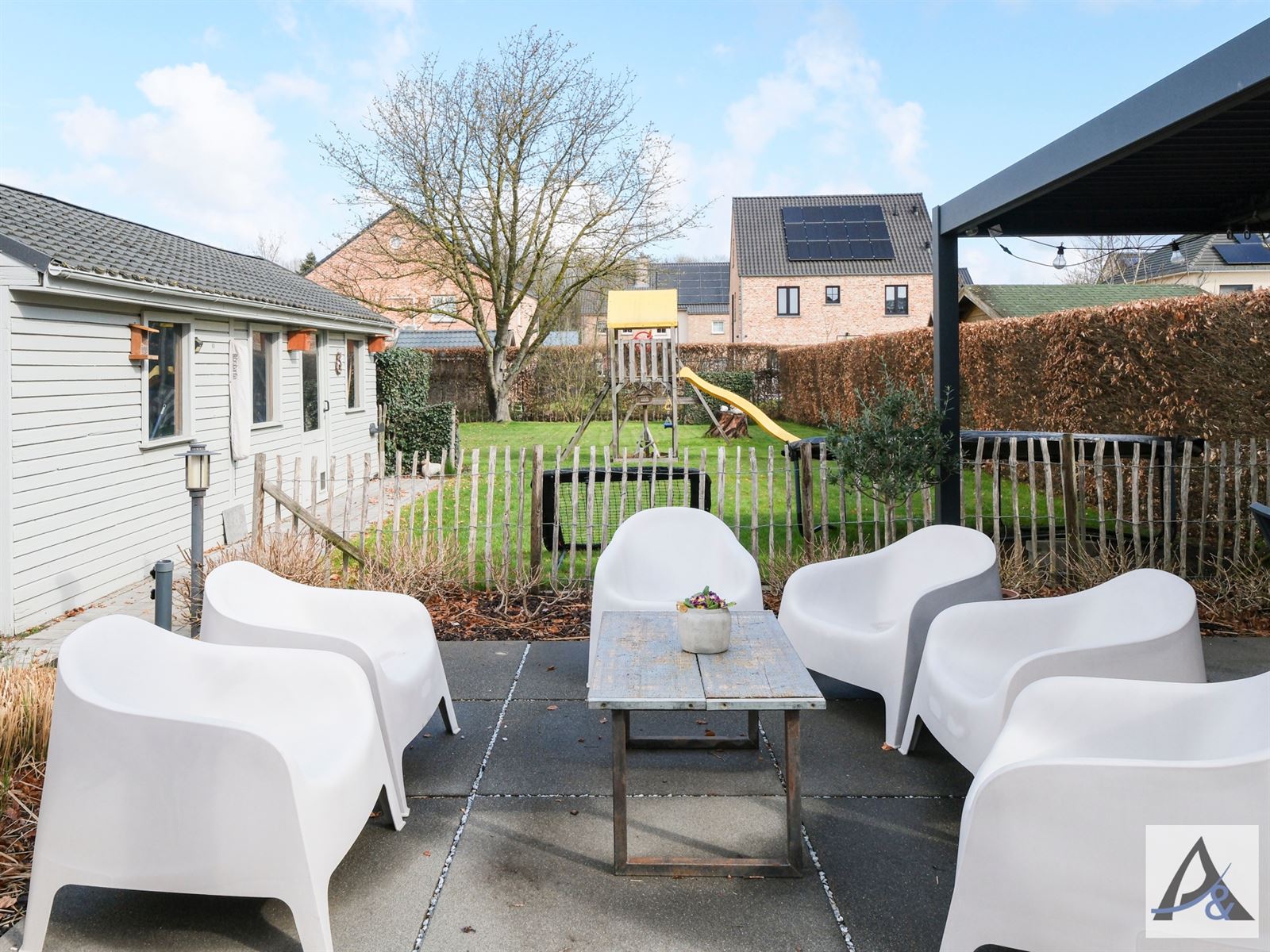 Instapklare eengezinswoning met prachtige tuin! - foto 5