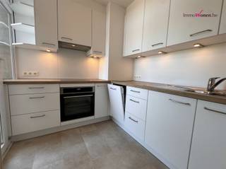 <ul><li>Book your appointment online under “Book Your Appointment” on the building’s website.</li><li>Be sure to check out the video at www.immoWonen.be</li><li>Welcome to this bright apartment, ideally located on the KUL CAMPUS Arenbergpark in Heverlee, across from the gym and 100 meters from Kapucijnenvoer. This apartment is perfect for two recent graduates who want to live in Leuven for a few more years—or even longer. The apartment features one spacious bedroom with an additional dressing area or desk area, and a second lovely bedroom. The bright, pleasant living room and bedrooms overlook the greenery and the beautiful Arenbergpark Heverlee. Here, you’ll enjoy a stunning view of the green surroundings.The recently renovated kitchen is fully equipped with modern appliances, making cooking a true pleasure. The pleasantly spacious bathroom features a bathtub with a shower rod and double sinks.</li><li>For an additional fee of 90 EUR/month, you can rent a garage attached to the building. You may also park your car in front of the garage. In addition, a communal bike shed is available for residents, which is perfect for those who enjoy exploring the neighborhood by bike.</li><li>The building is surrounded by greenery, which contributes to a peaceful and serene living experience. This location guarantees easy access to local amenities, public transportation, and various nature trails.</li><li>Don’t miss this opportunity to enjoy comfortable living in a quiet and green setting. Come and experience the charm of this beautiful apartment in Heverlee!</li><li>Practical information: <br />Apartment on the 5th floor in/near Arenbergpark. Campus and 100 meters from the Leuven ring road, Kapucijnenvoer.</li><li> Available: starting September 1, 2026 - registered address or second residence tax (payable by the tenant)</li><li>Located next to the sports center (gym right across the street), numerous supermarkets nearby, a 5-minute bike ride from downtown, parking available at the building.</li><li>Monthly advance payment for water and heating: …final settlement at the end of the lease term: individual water meter and heating meters, plus building management fees for common areas to be paid by the tenant.</li><li>Internet (Telenet connection) and electricity are at the tenant’s own expense and must be set up by the tenant.</li><li>Electricity and internet: individual accounts in the tenant’s name.</li><li>A monthly allowance of 180 EUR for the costs of utilities (water, heating, and common area fees) is payable by the tenant.</li><li>If this is an advance payment, the landlord must provide the actual tenant with a settlement statement at least once a year, based on the statement from the property manager.</li><li>Interested in renting the garage space as well: 90 EUR/month, attached to the building.</li><li>More info / viewing:</li><li>Book your appointment online on the property’s website under “Schedule Your Visit”</li><li>Be sure to check out the video at www.immoWonen.be</li></ul>