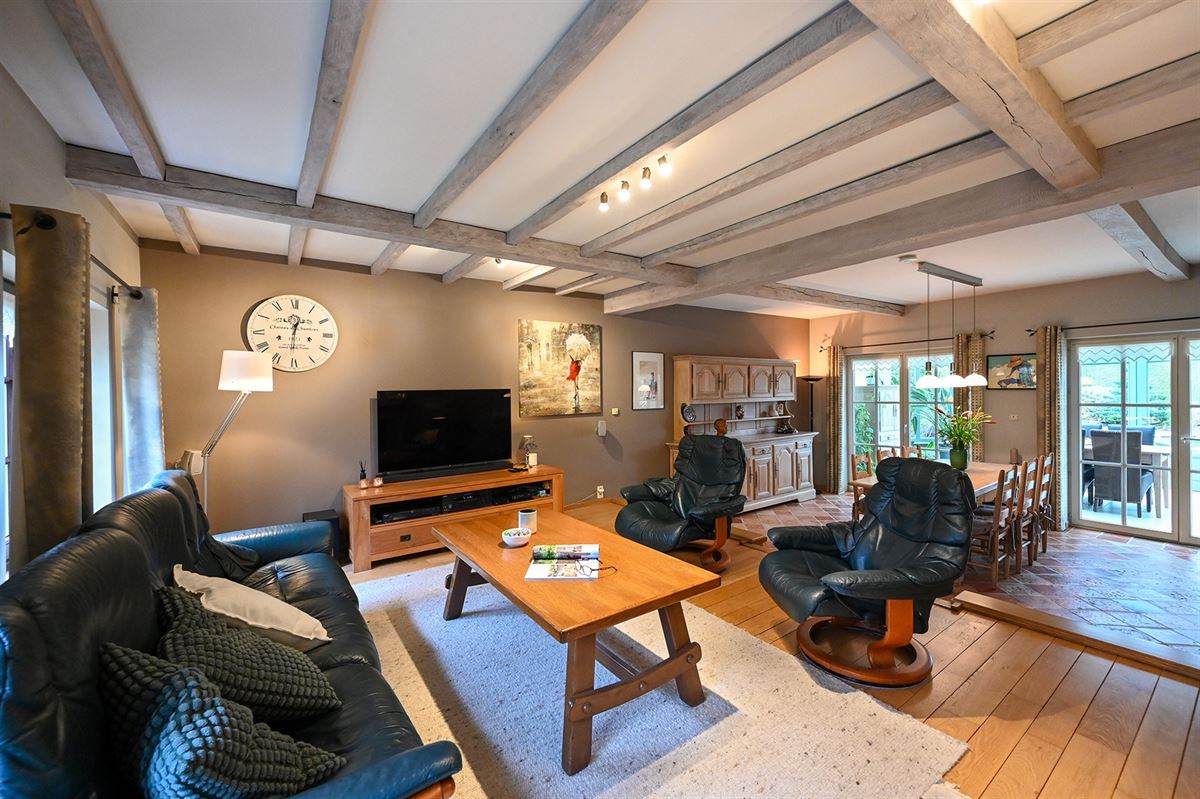 House for sale in Hove with 4 bedrooms - photo 2