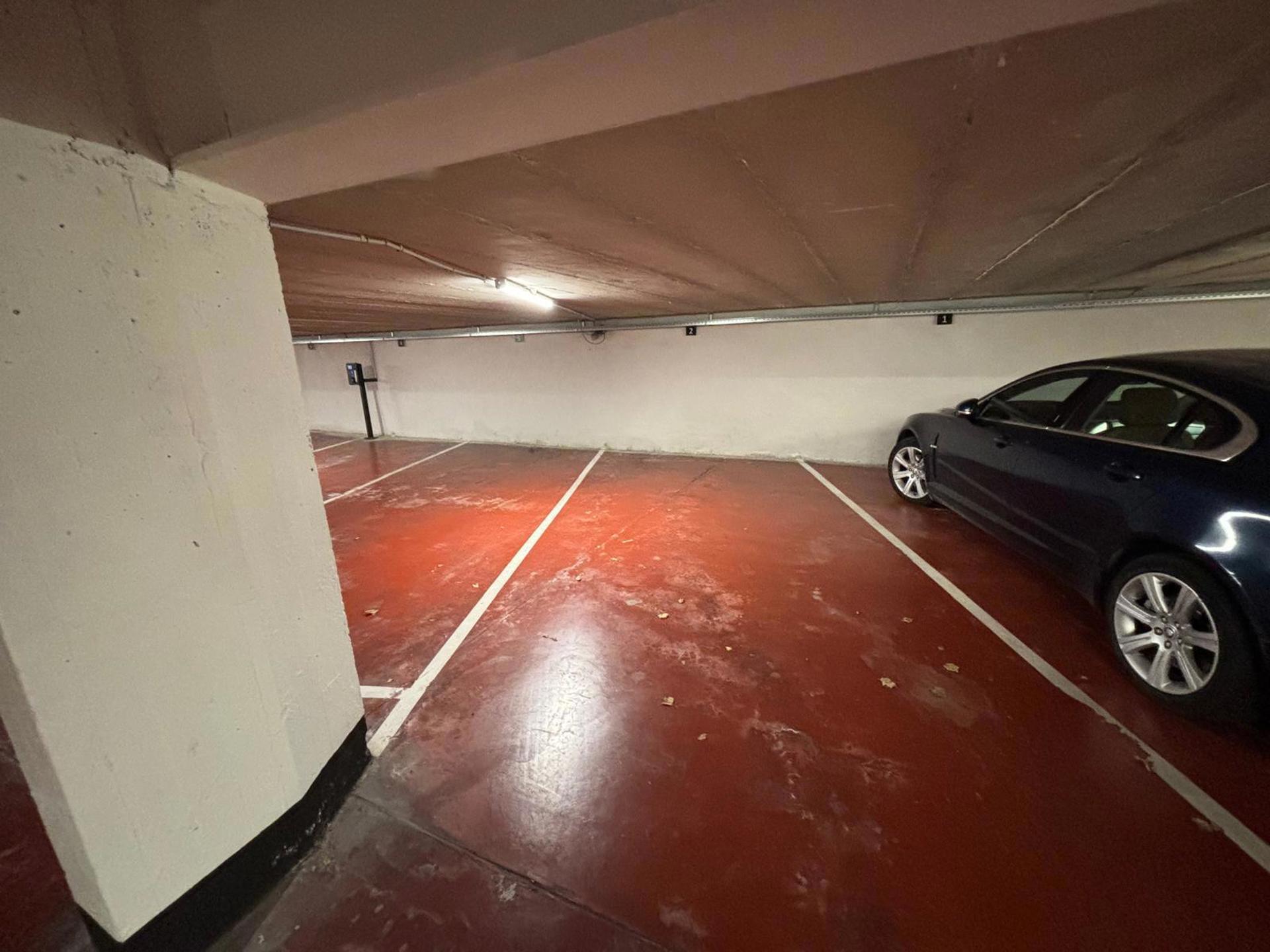 Garage for rent in Knokke-Heist - photo 2