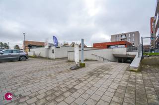 Ondergrondse parkeerplaatsen in het centrum van Boortmeerbeek Ondergrondse parkeerplaatsen, toegankelijk via een persoonlijke afstandsbediening en...